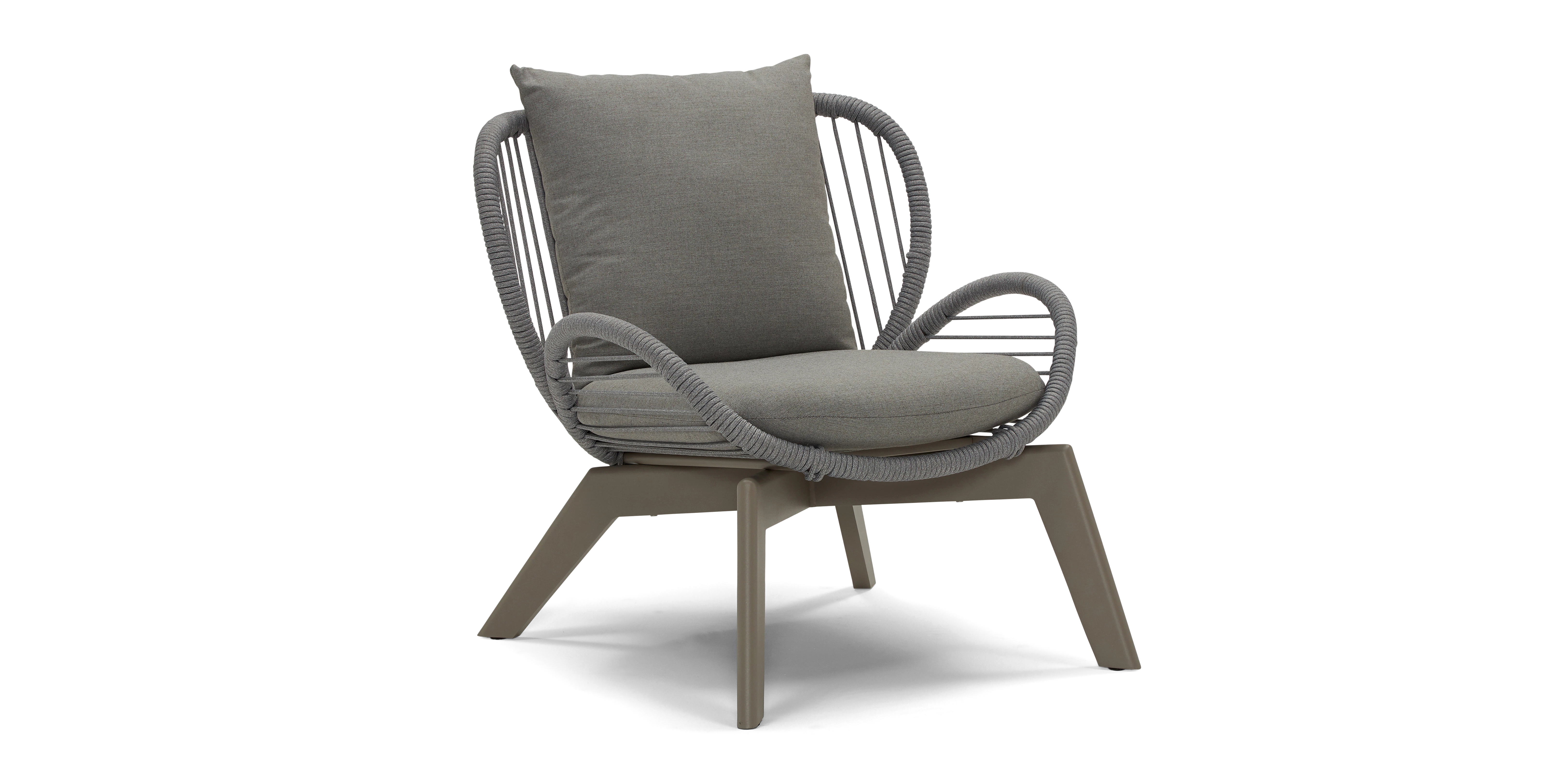 zuma outdoor lounge chair