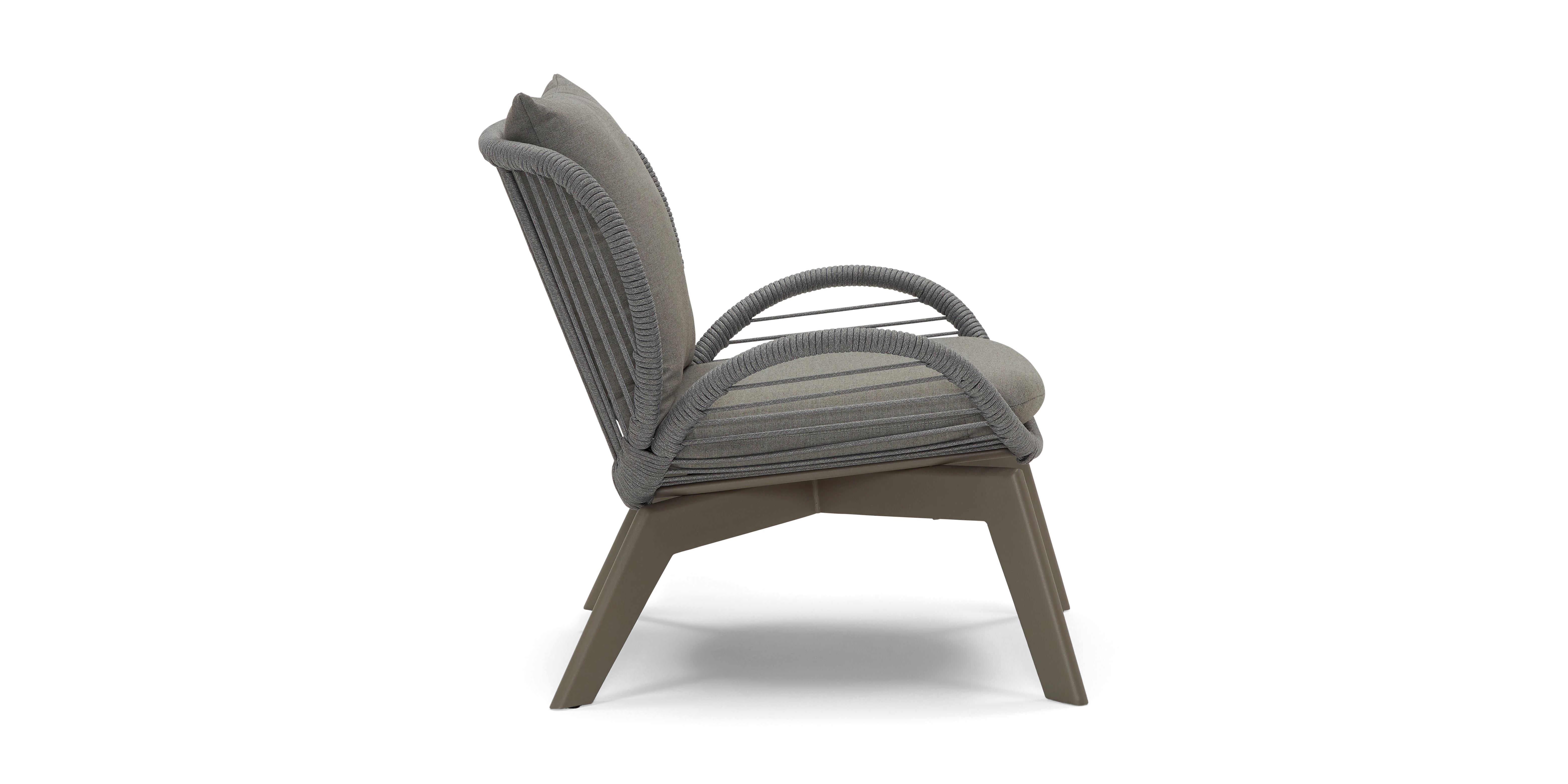 zuma outdoor lounge chair