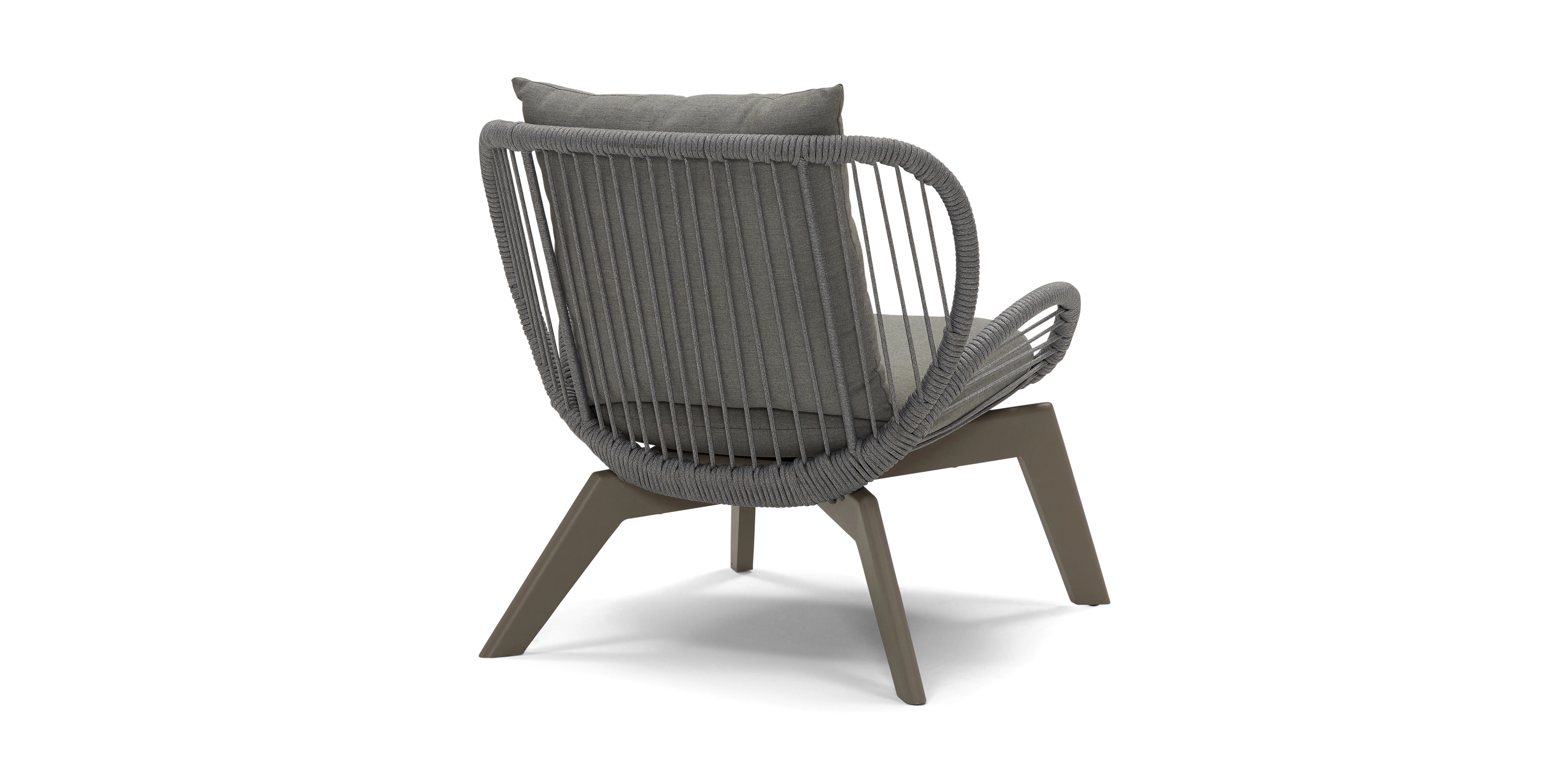 zuma outdoor lounge chair