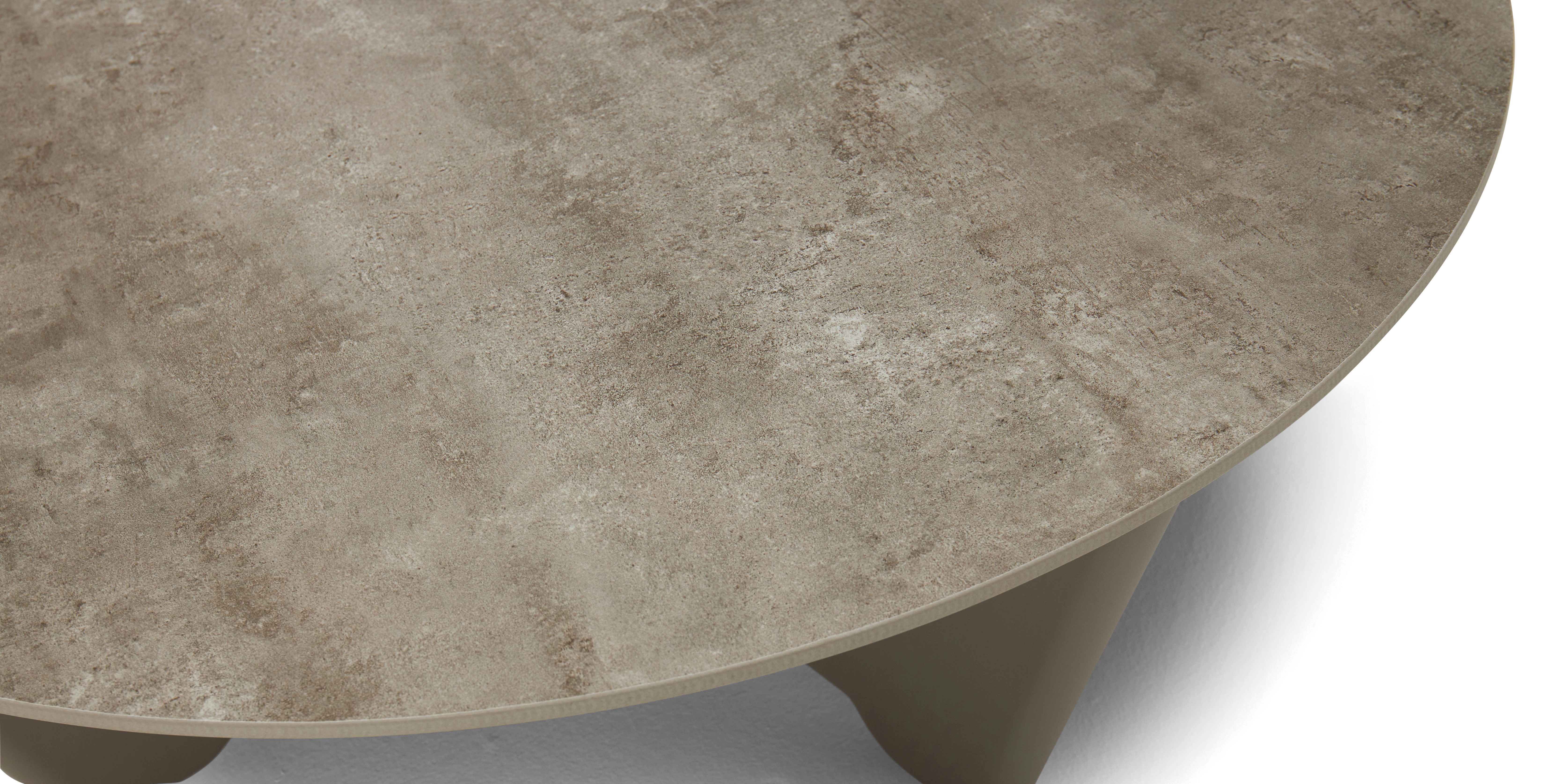zuma outdoor coffee table
