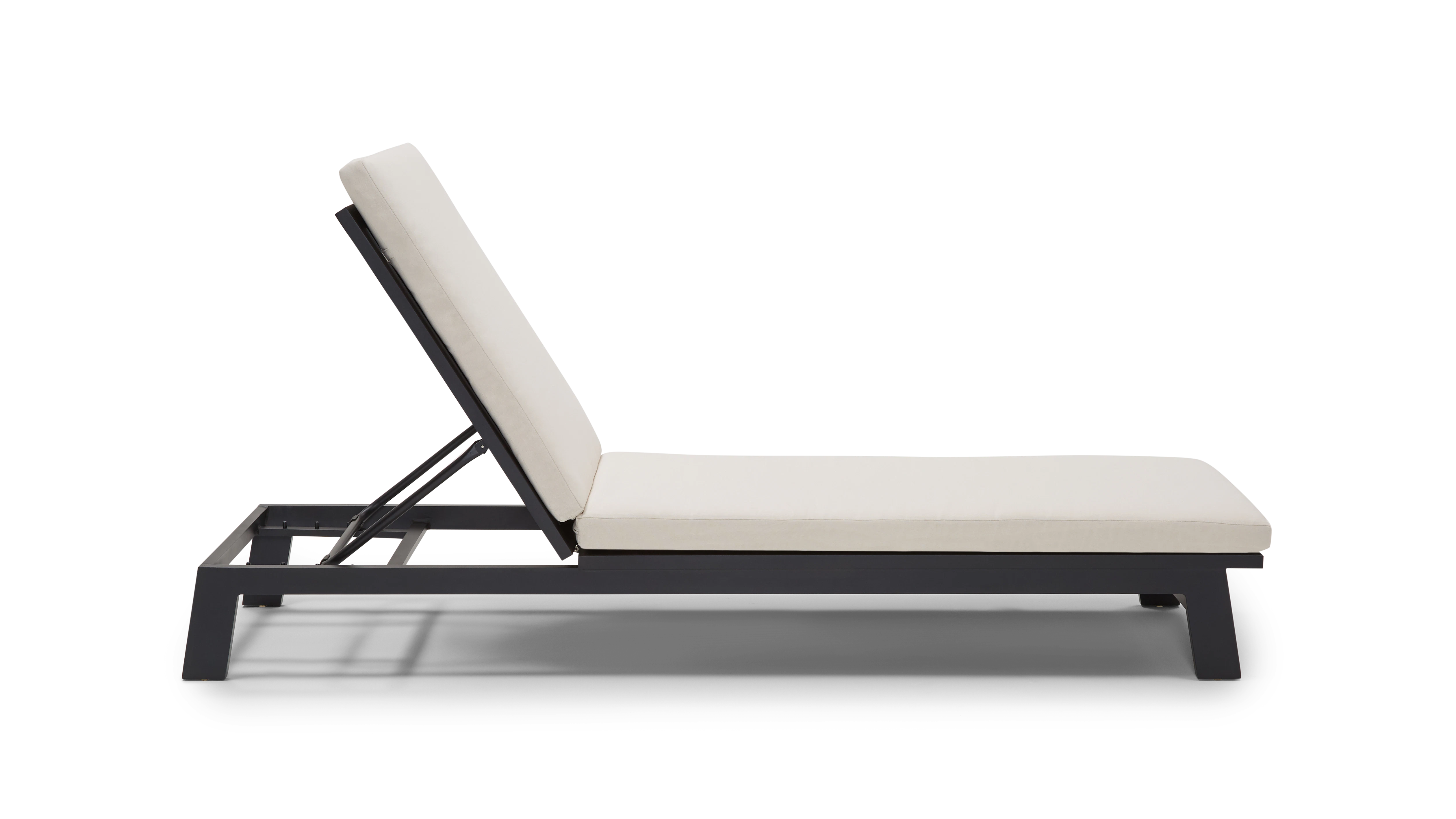 black lucia outdoor lounger