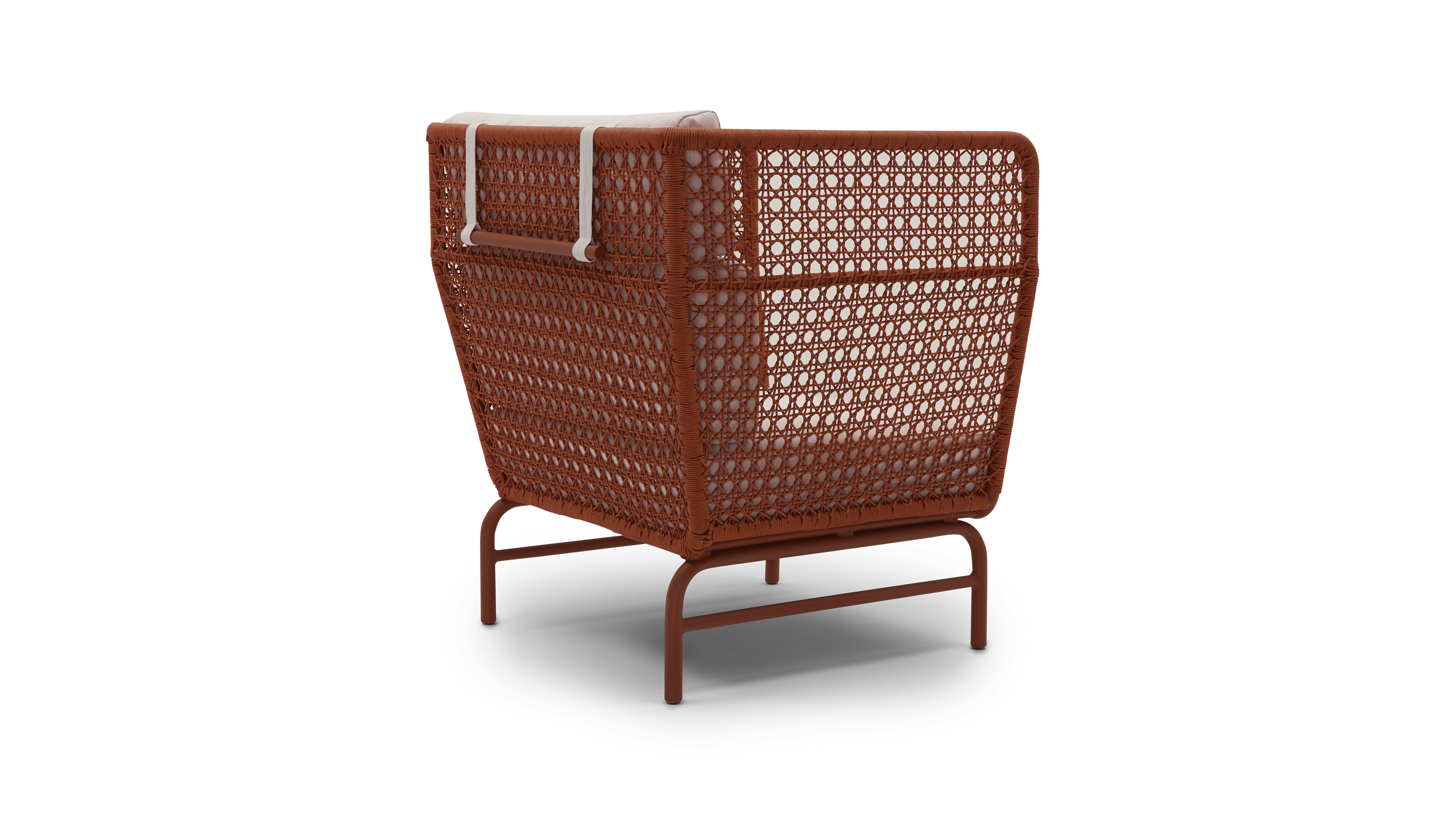 crl playa outdoor lounge chair