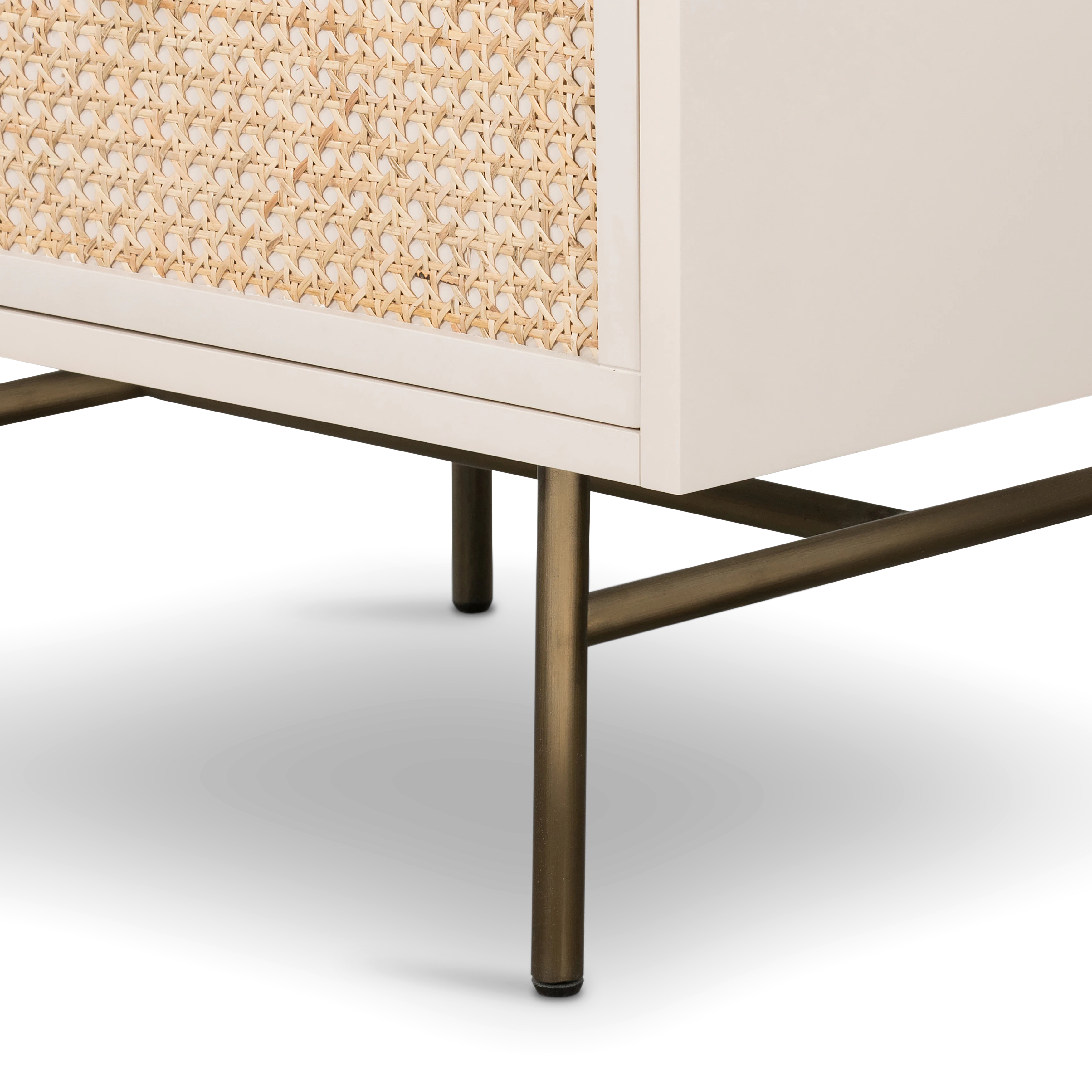 mttlbstr sophia dresser