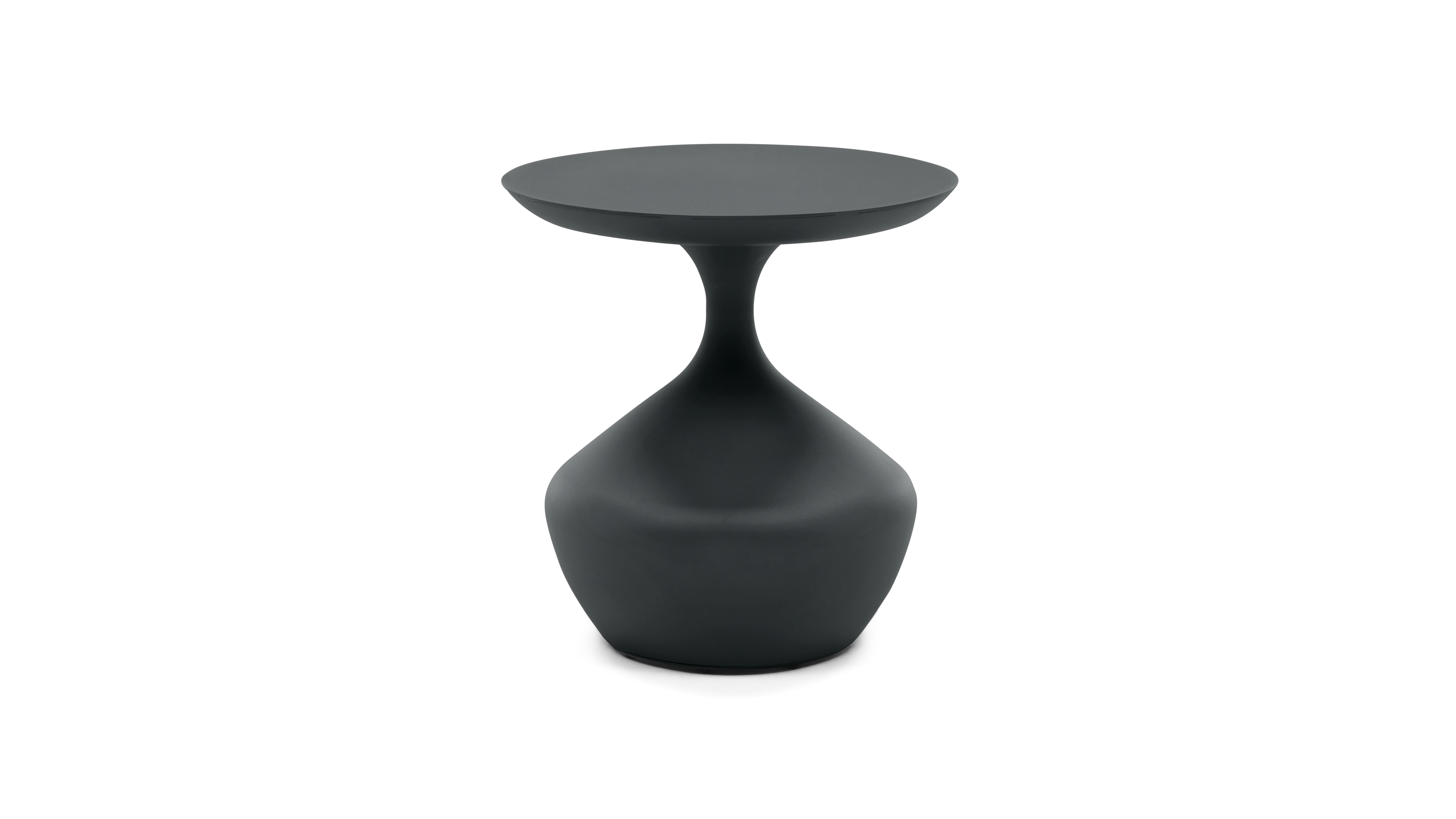 Winnie Outdoor Side Table