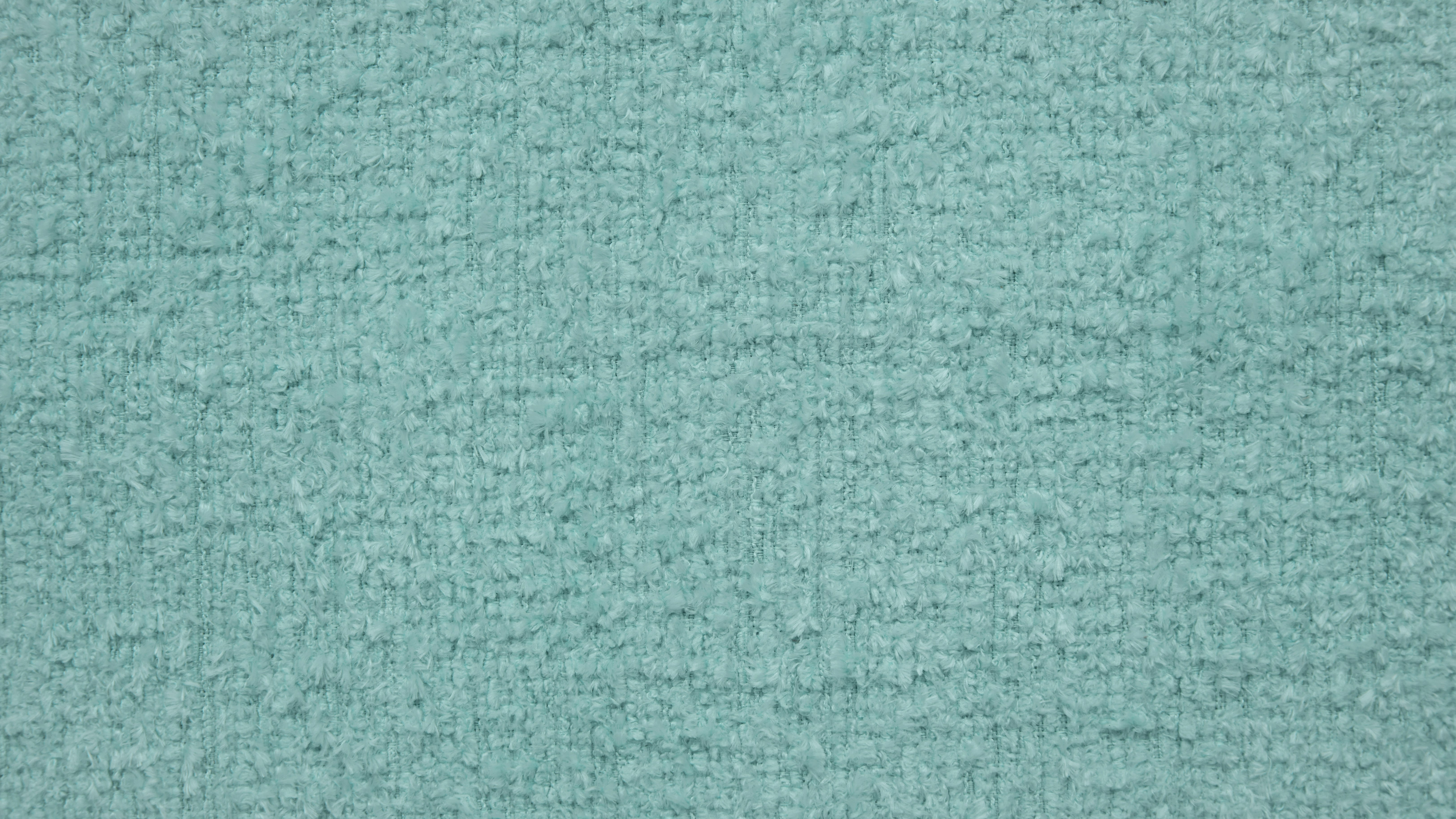 karina pantone aquatic