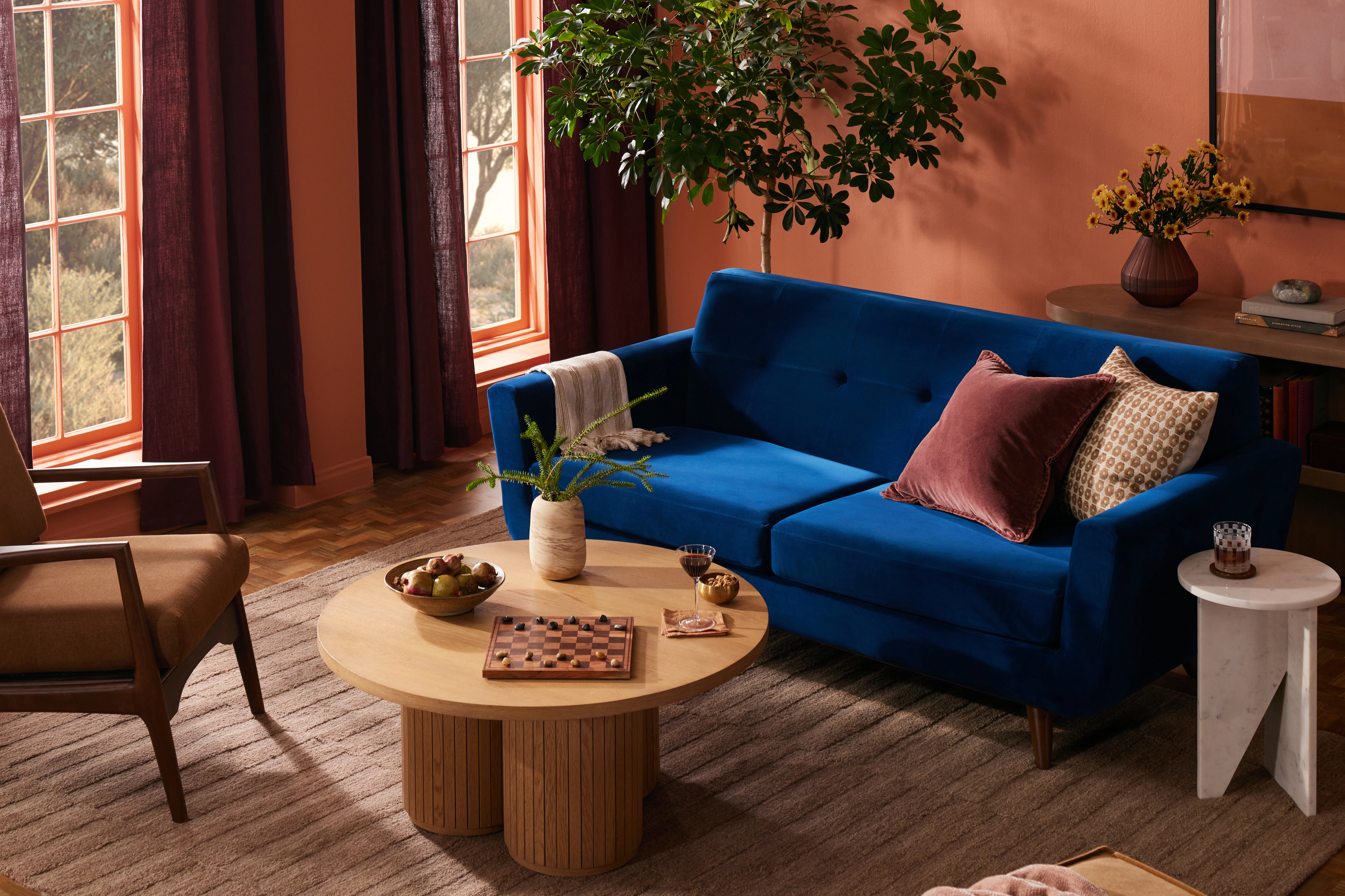 Hughes Loveseat Royale Cobalt