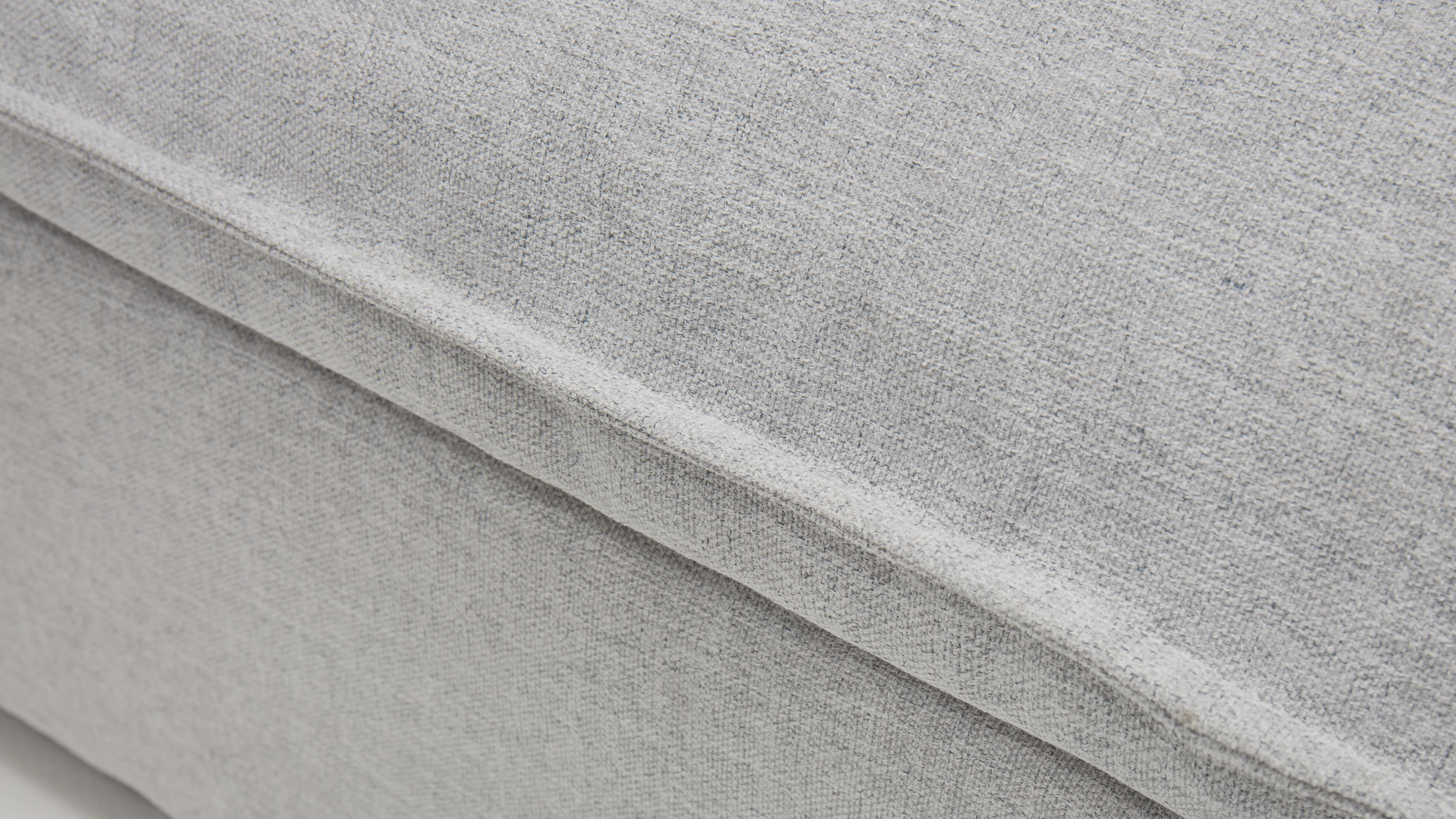 Haine Grand Sectional