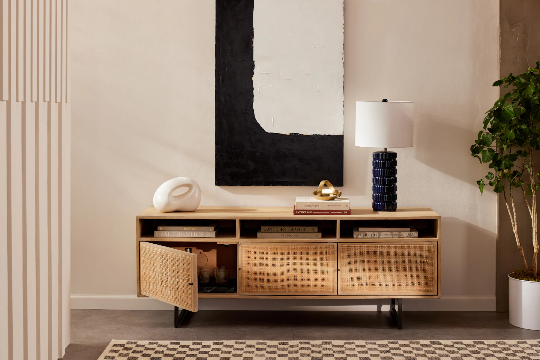 Florence Media Console