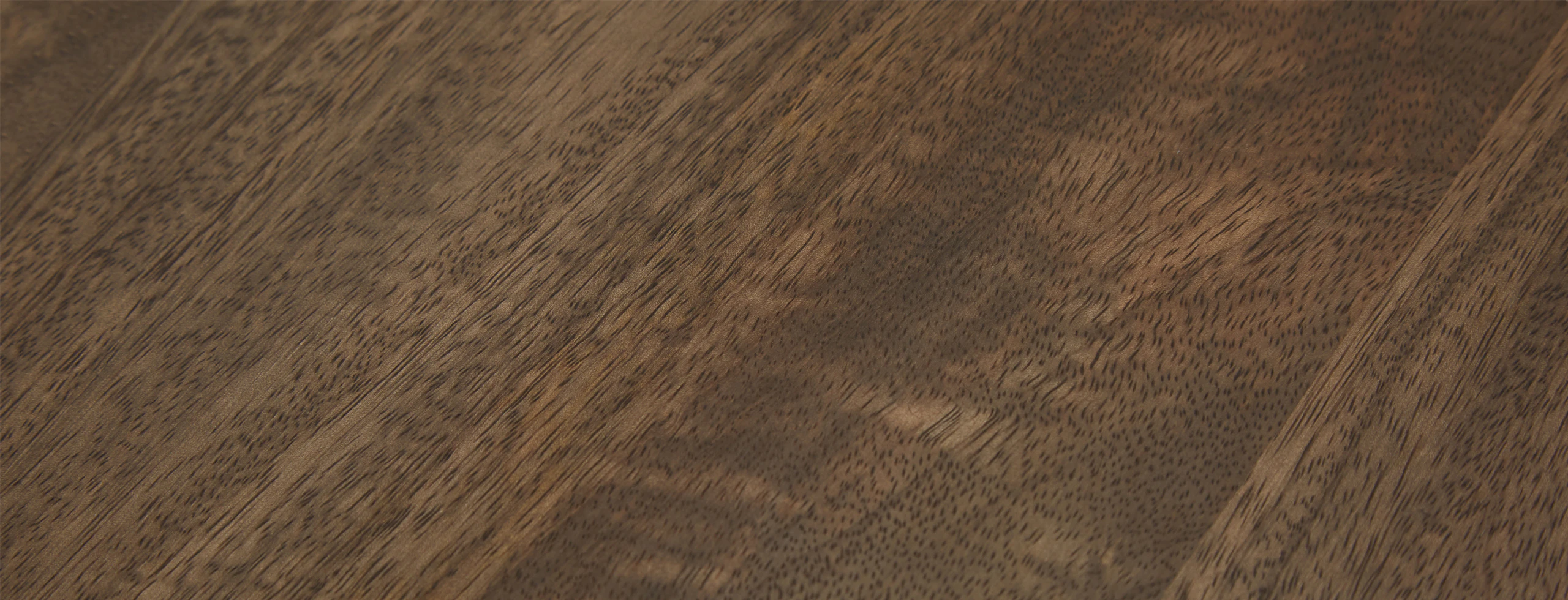 Zyna Coffee Table