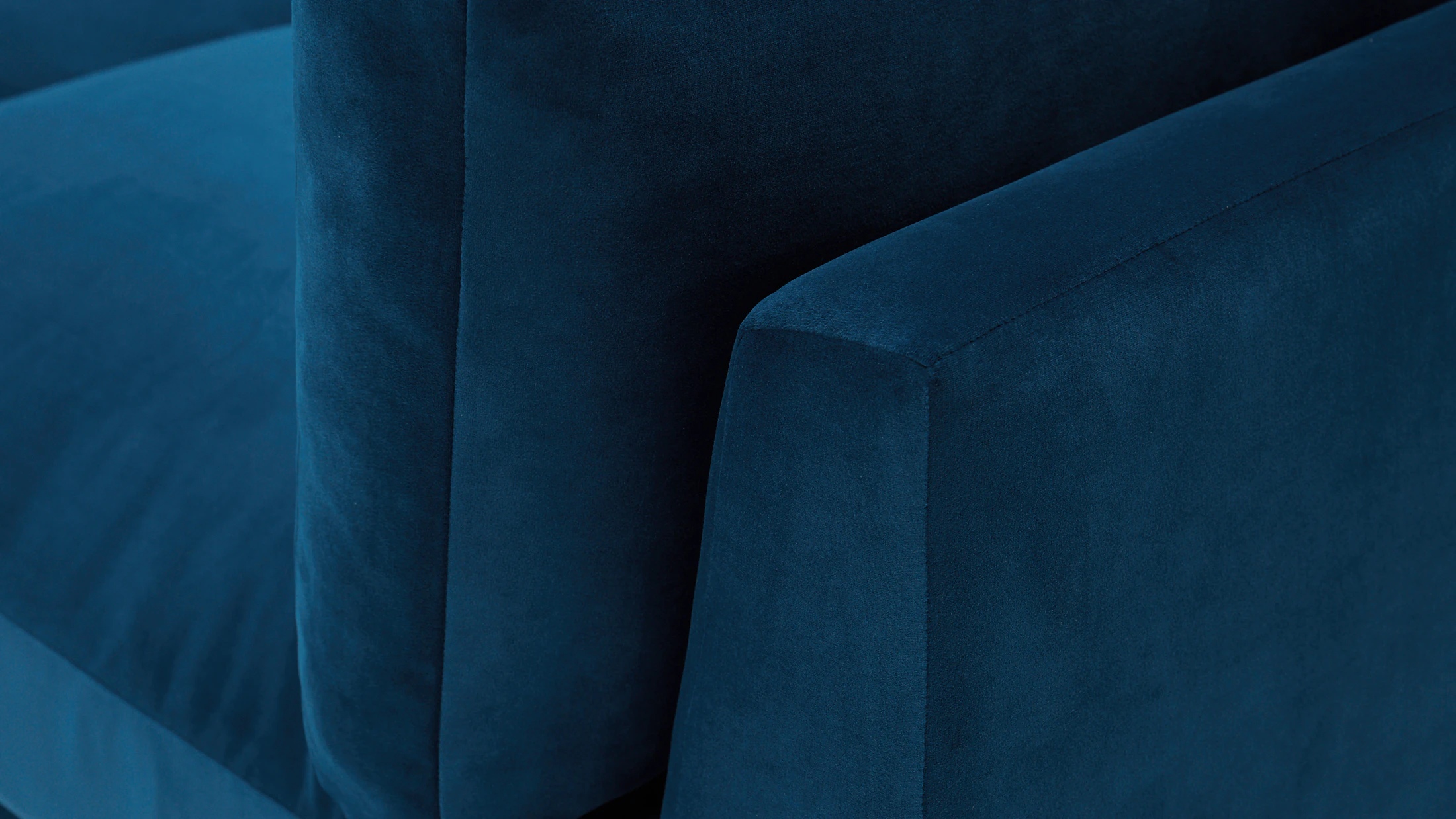 Holt Loveseat Royale Cobalt
