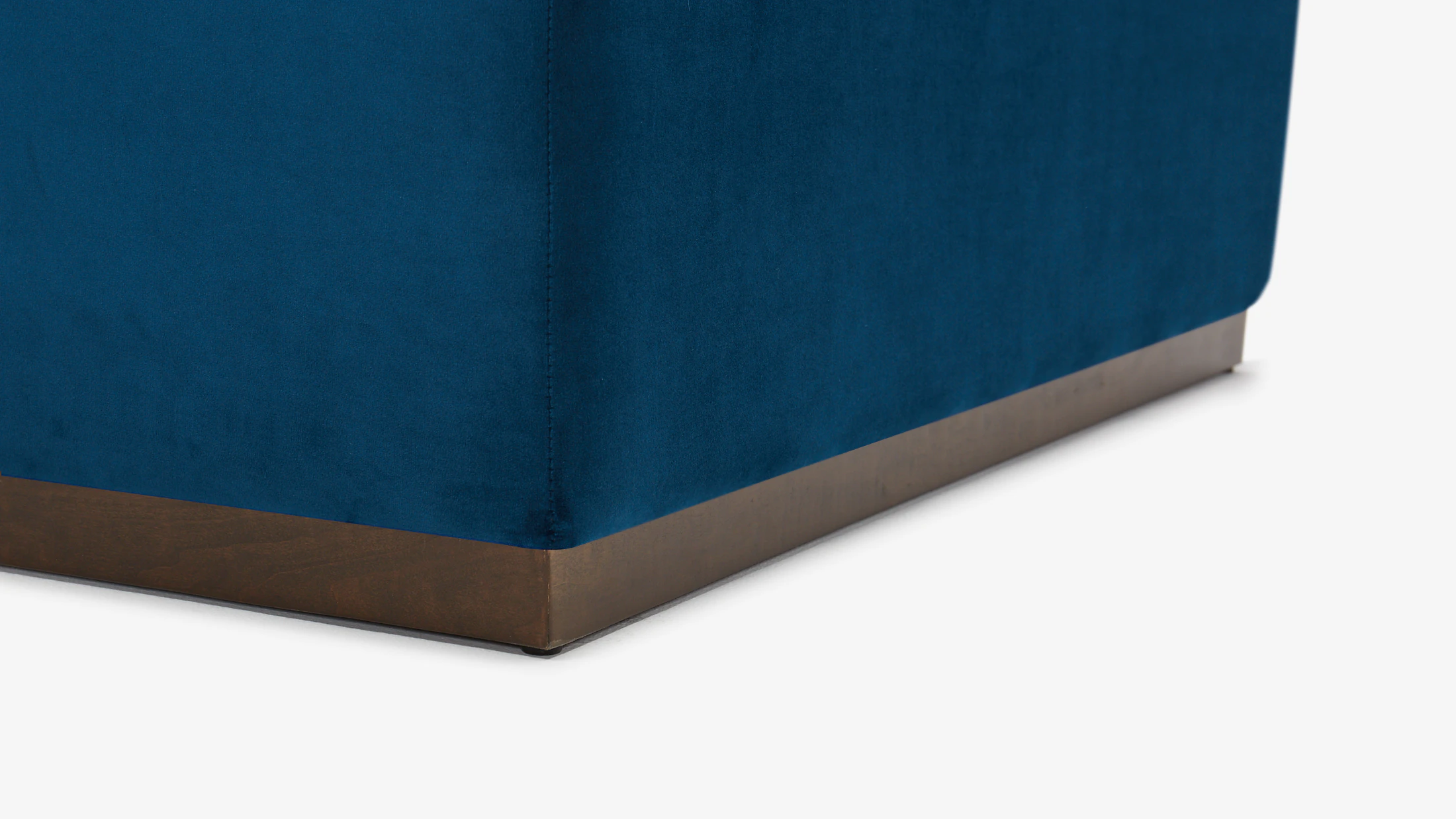 Holt Loveseat Royale Cobalt
