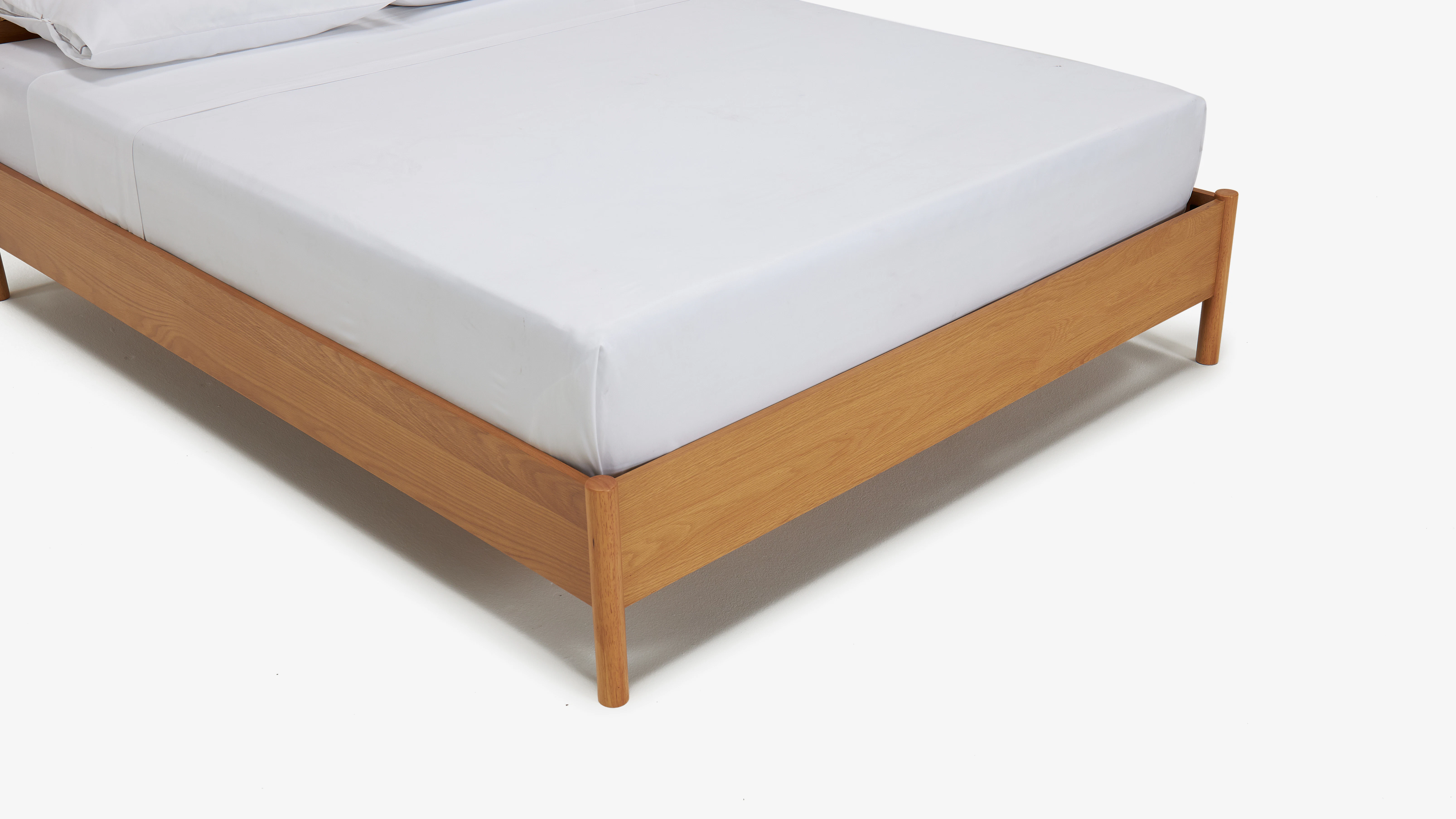 Cleo Bed