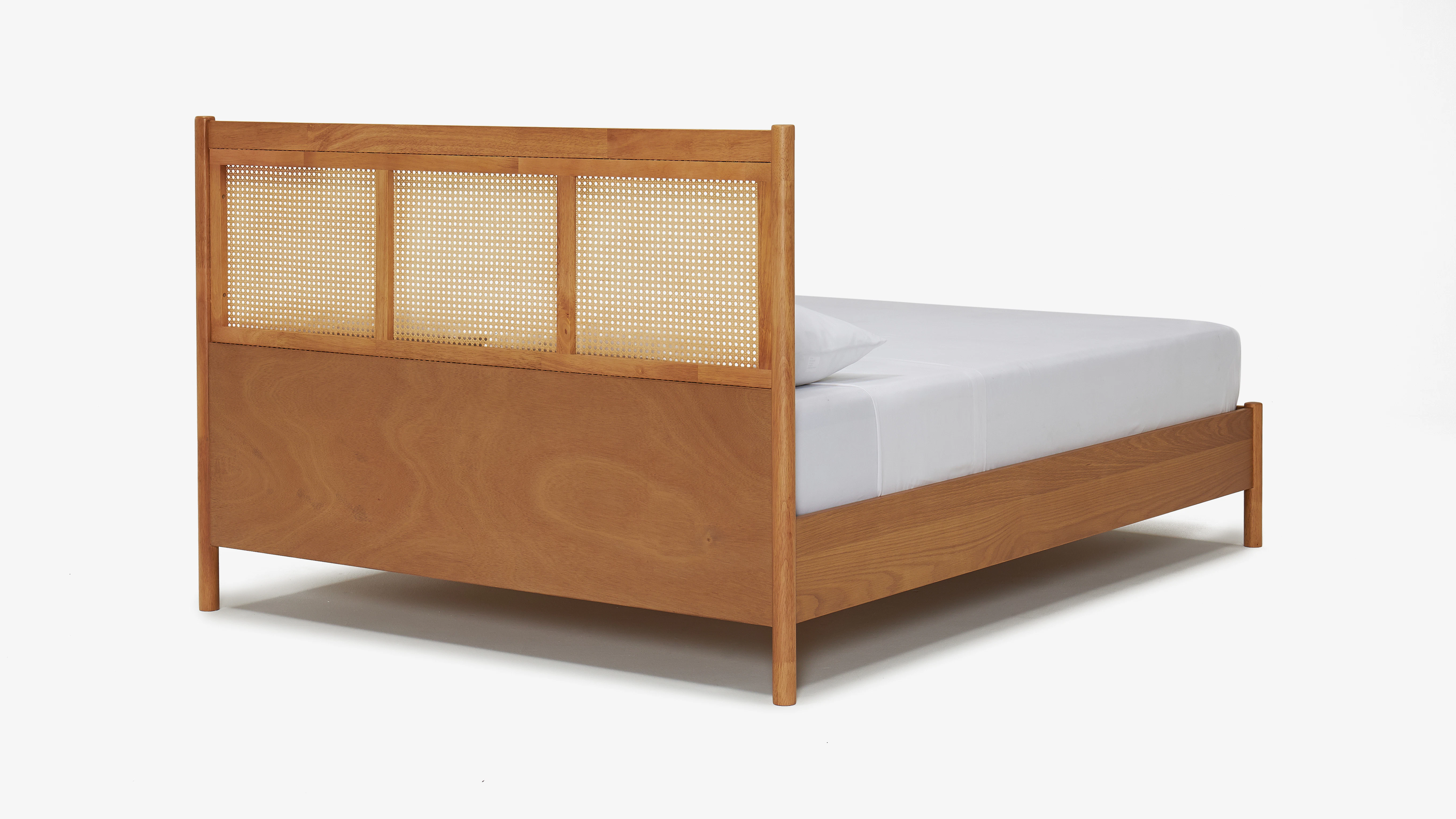 Cleo Bed