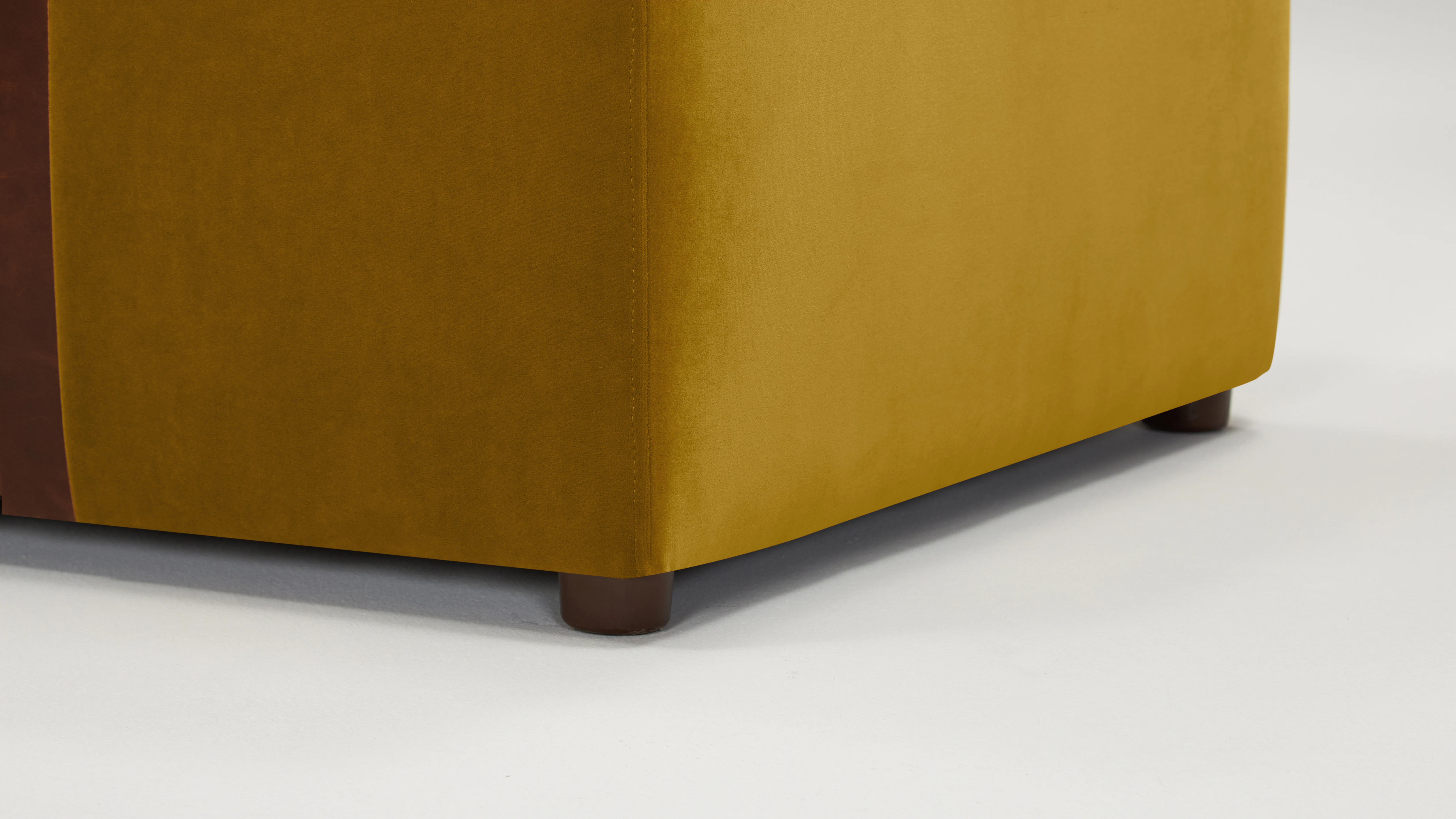 Malachi Ottoman Sorrento Marigold