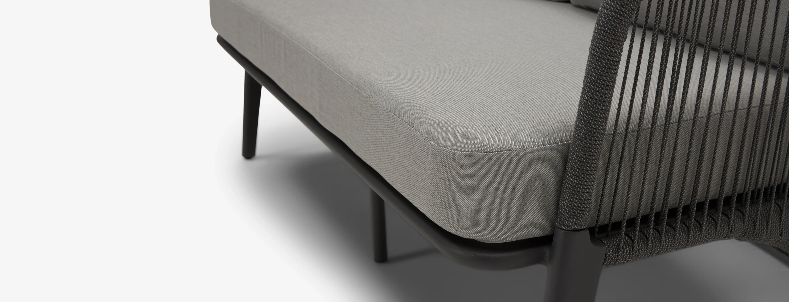 Venice Outdoor Loveseat