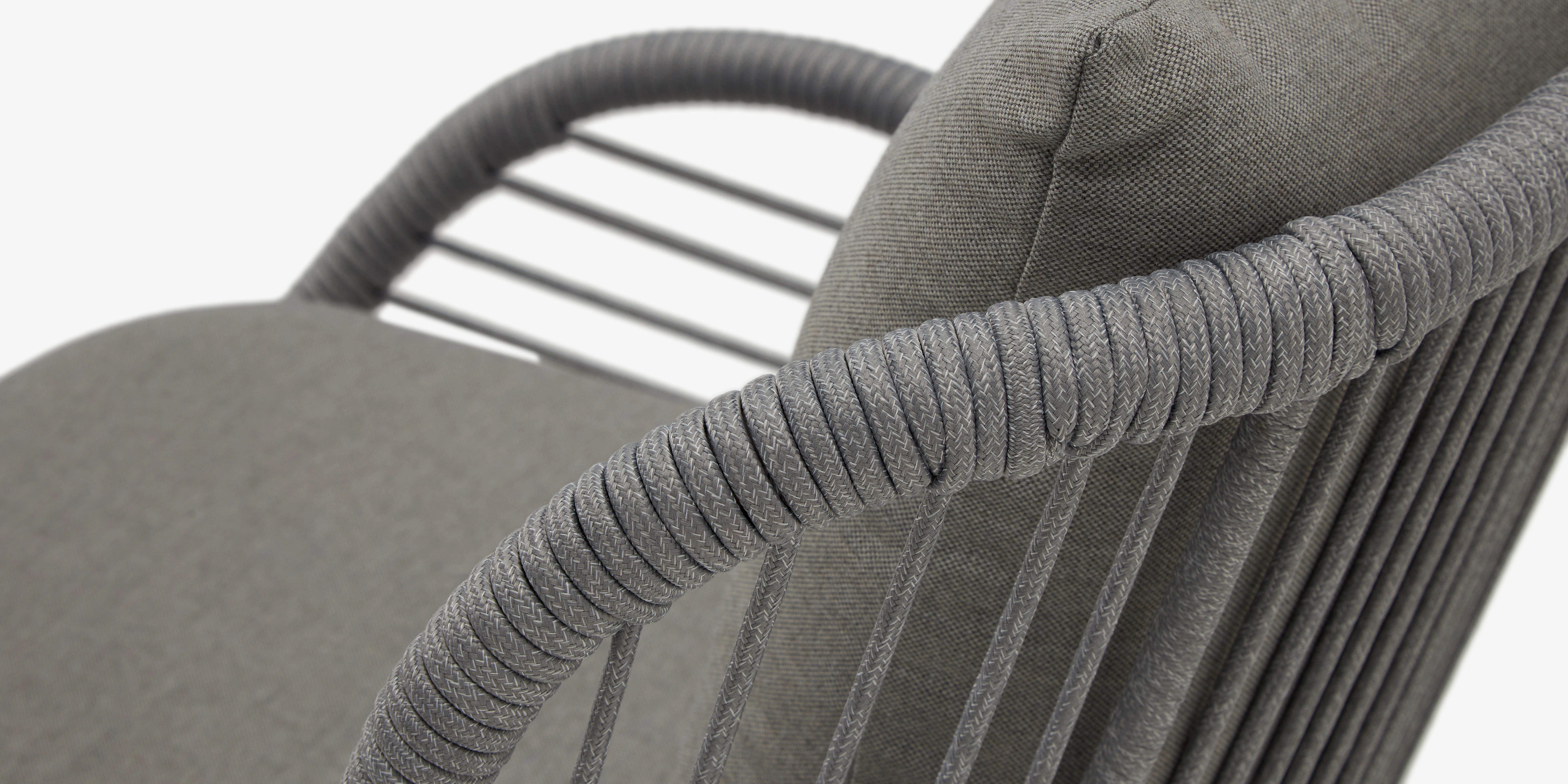 Zuma Outdoor Lounge Chair