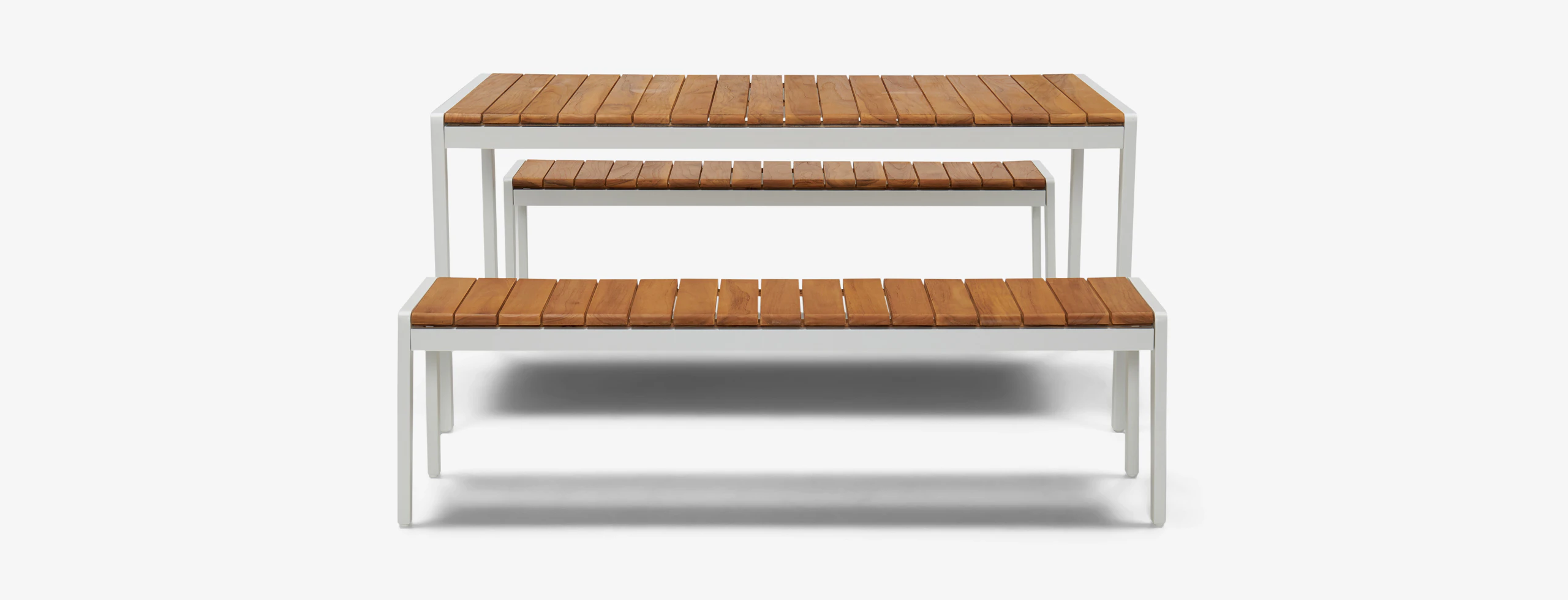 Manhattan Outdoor Collection