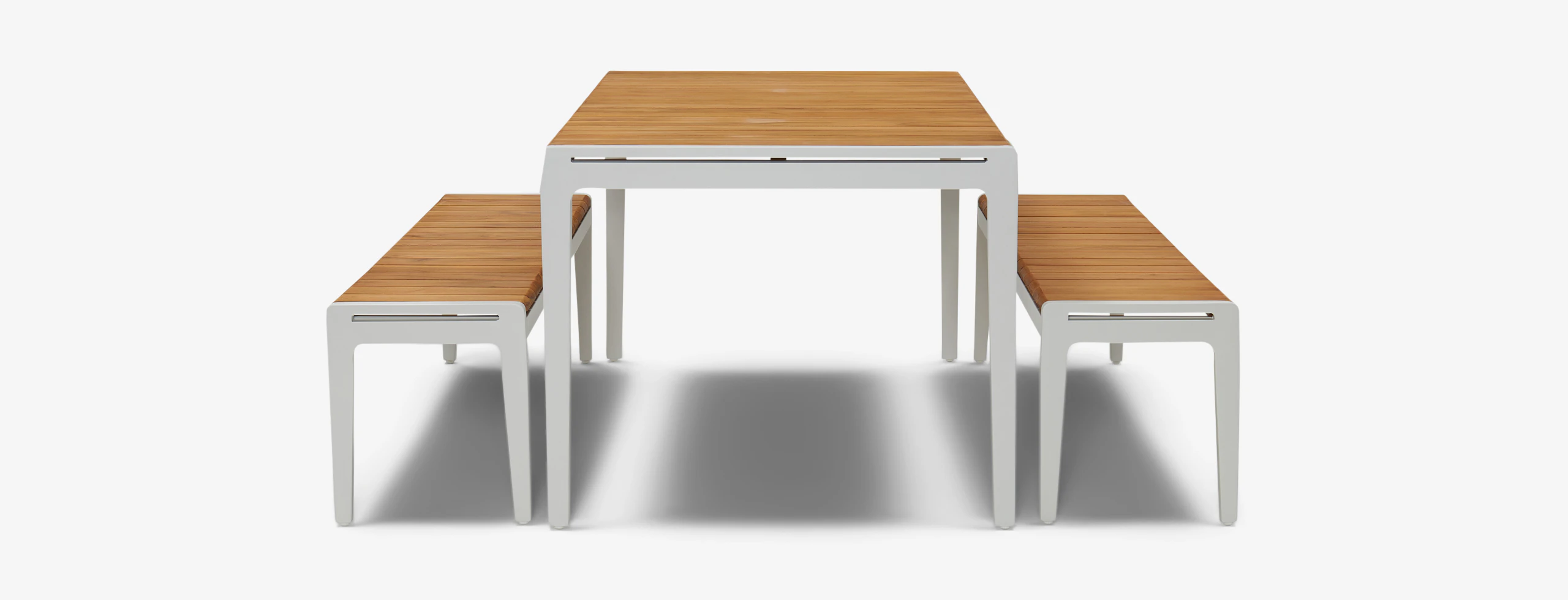 Manhattan Outdoor Collection