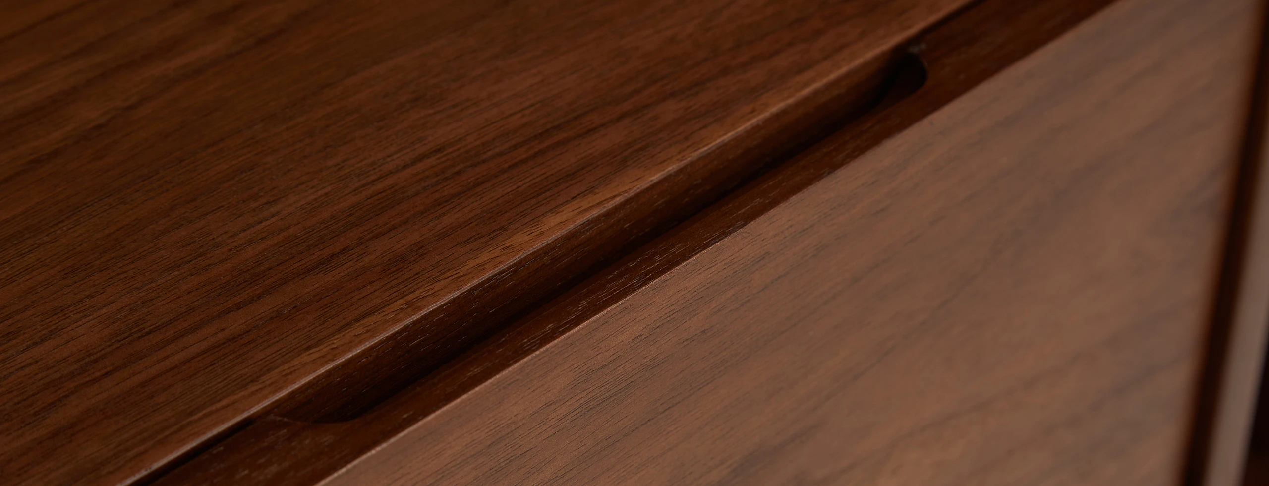 Valencia Bar Cabinet
