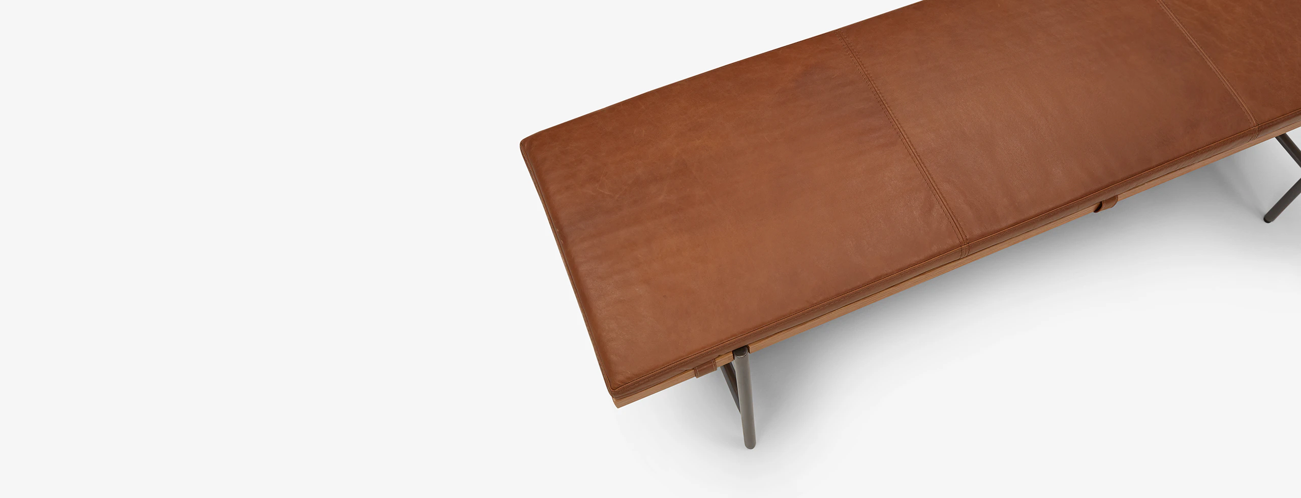 Lira Bench