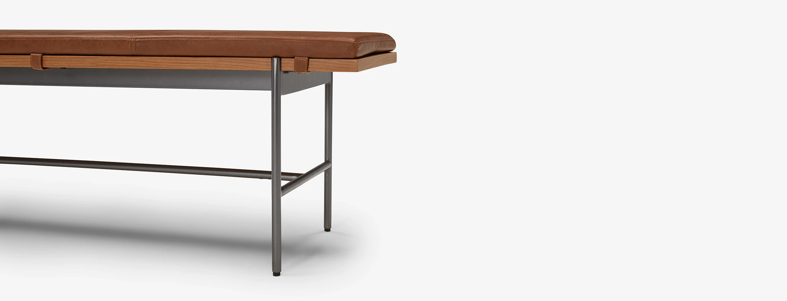 Lira Bench
