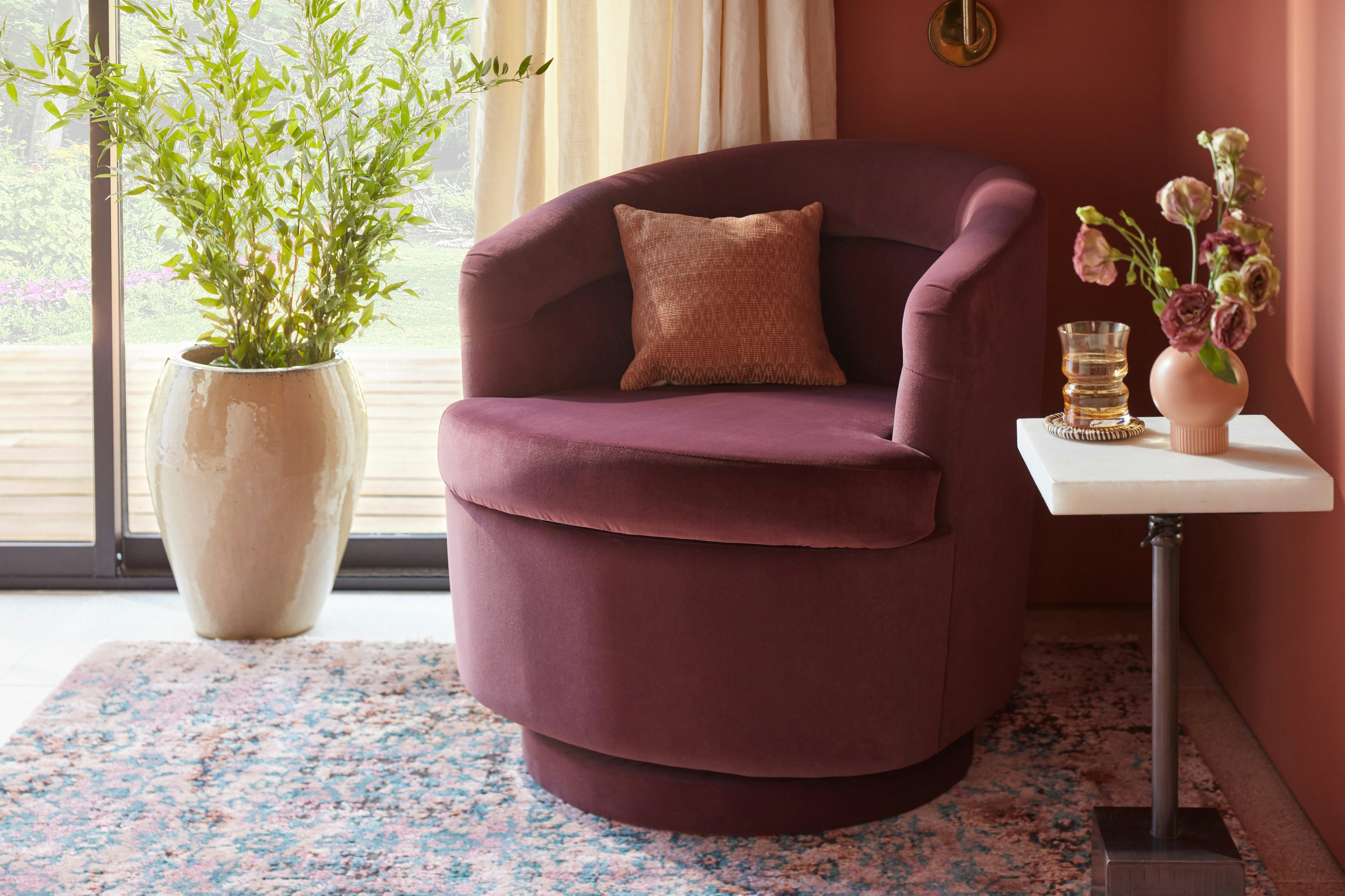 gwyneth swivel chair