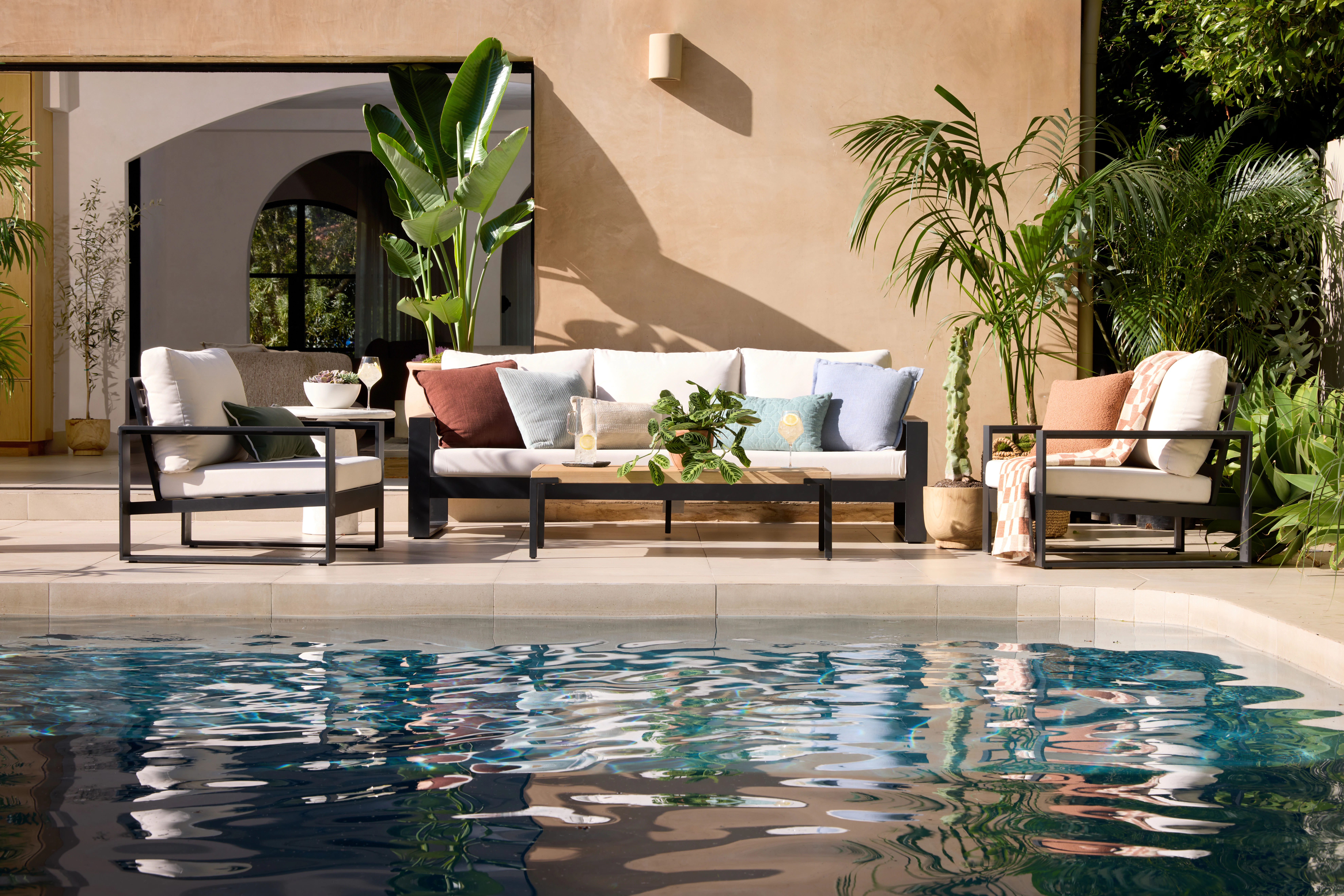 Lucia Outdoor Sofa Set