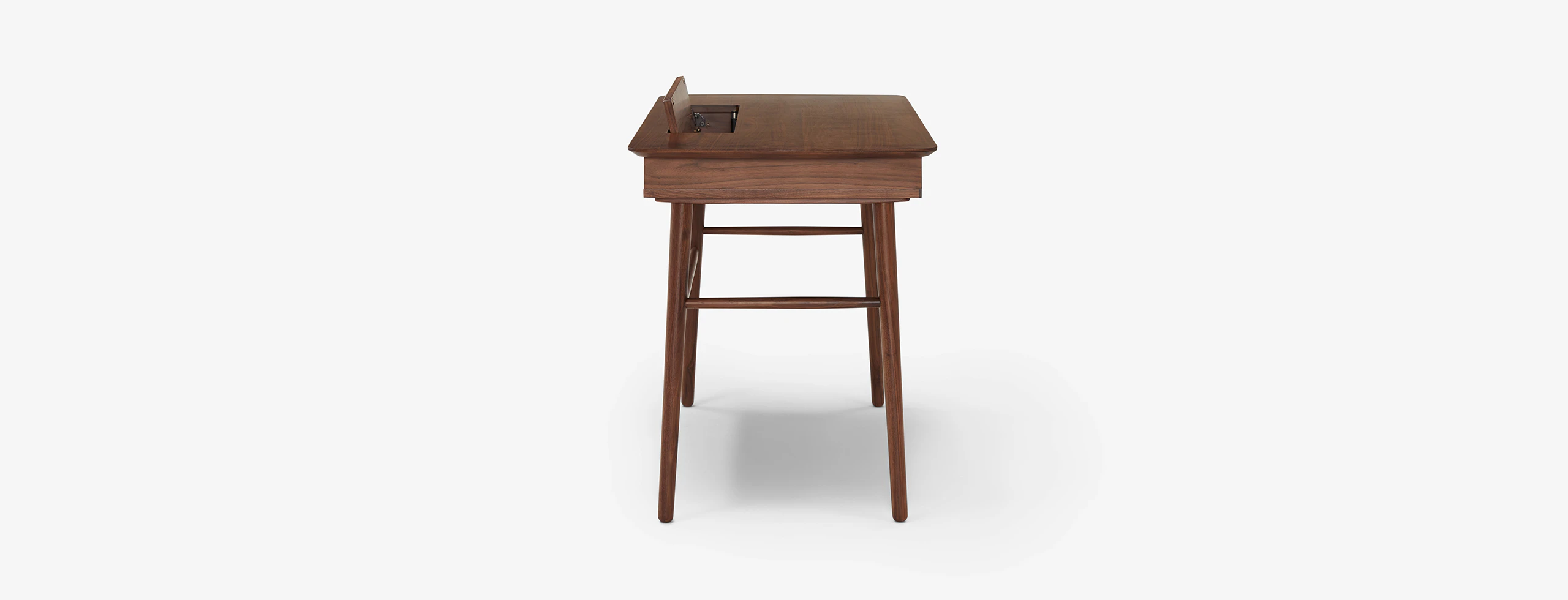 Cortina Desk Walnut