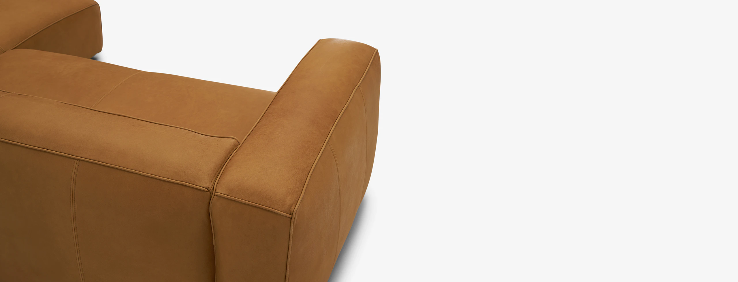 Jaxon Leather Sectional Toledo Camel