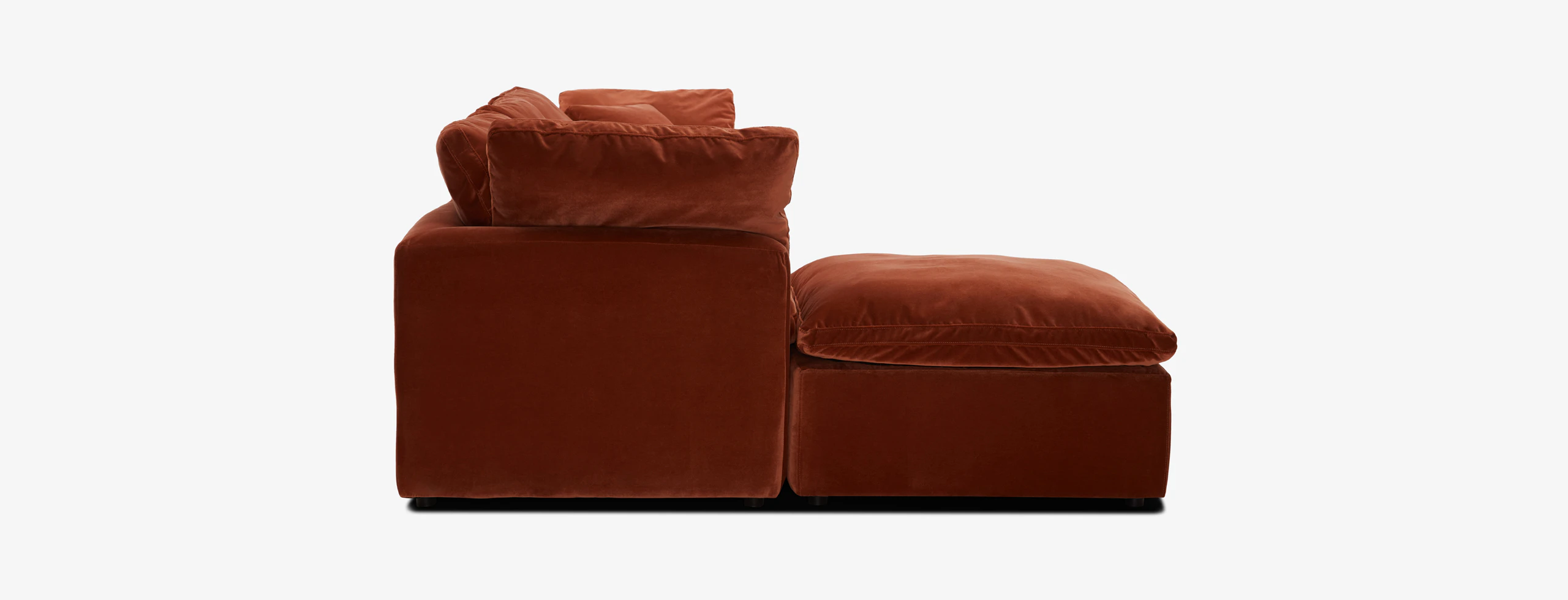 Bryant Petite Grand Sectional Banks Zinnia