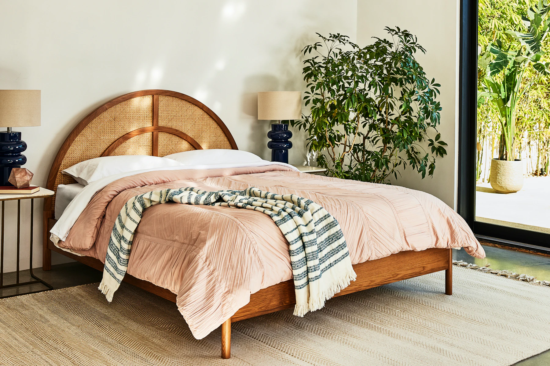 Sienna Bed