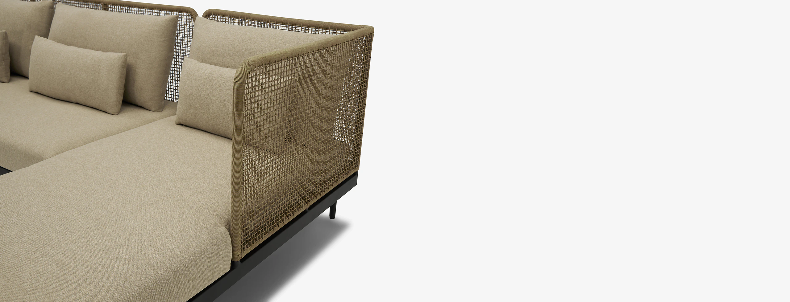 Zola Outdoor Sectional Lava