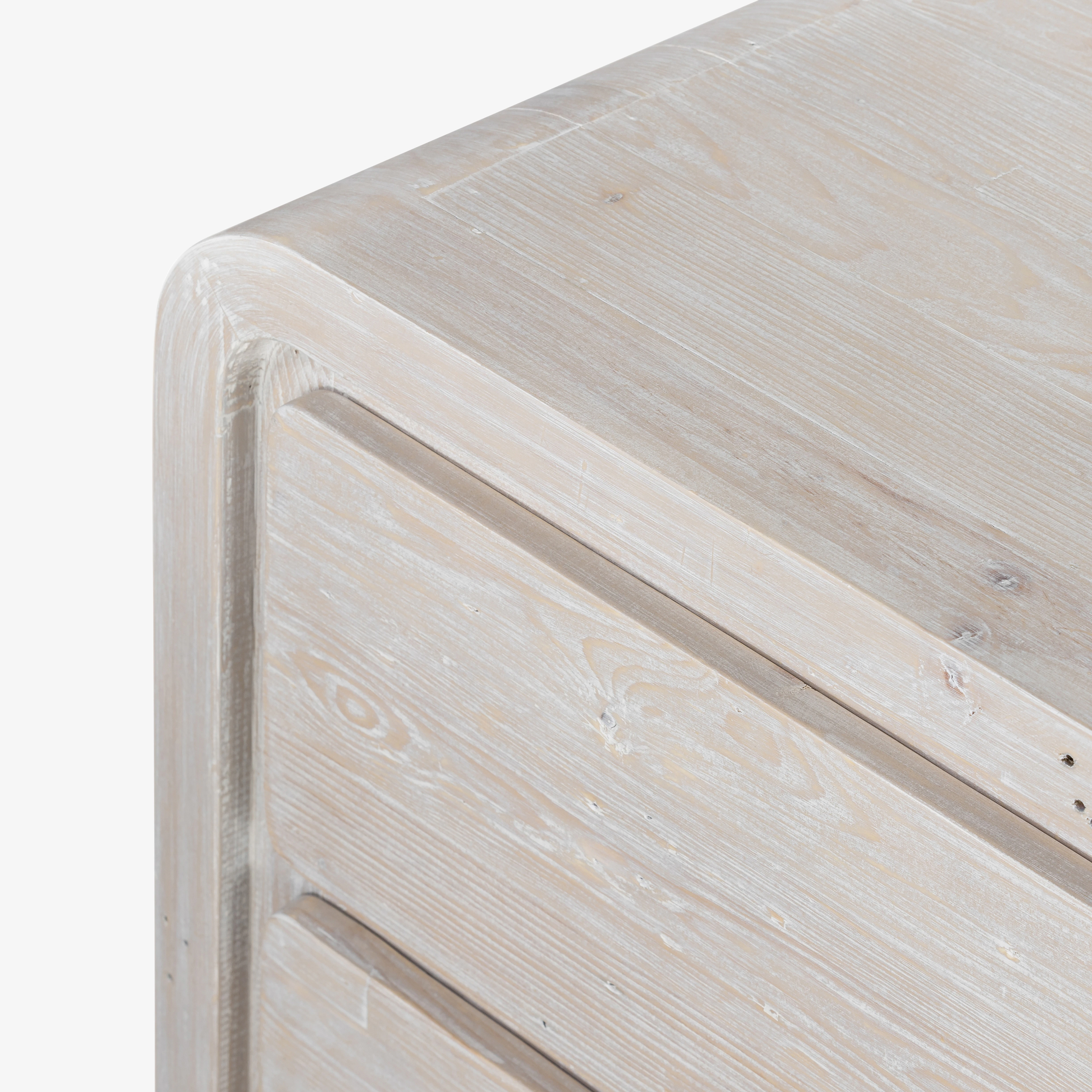Everson Dresser Washed White