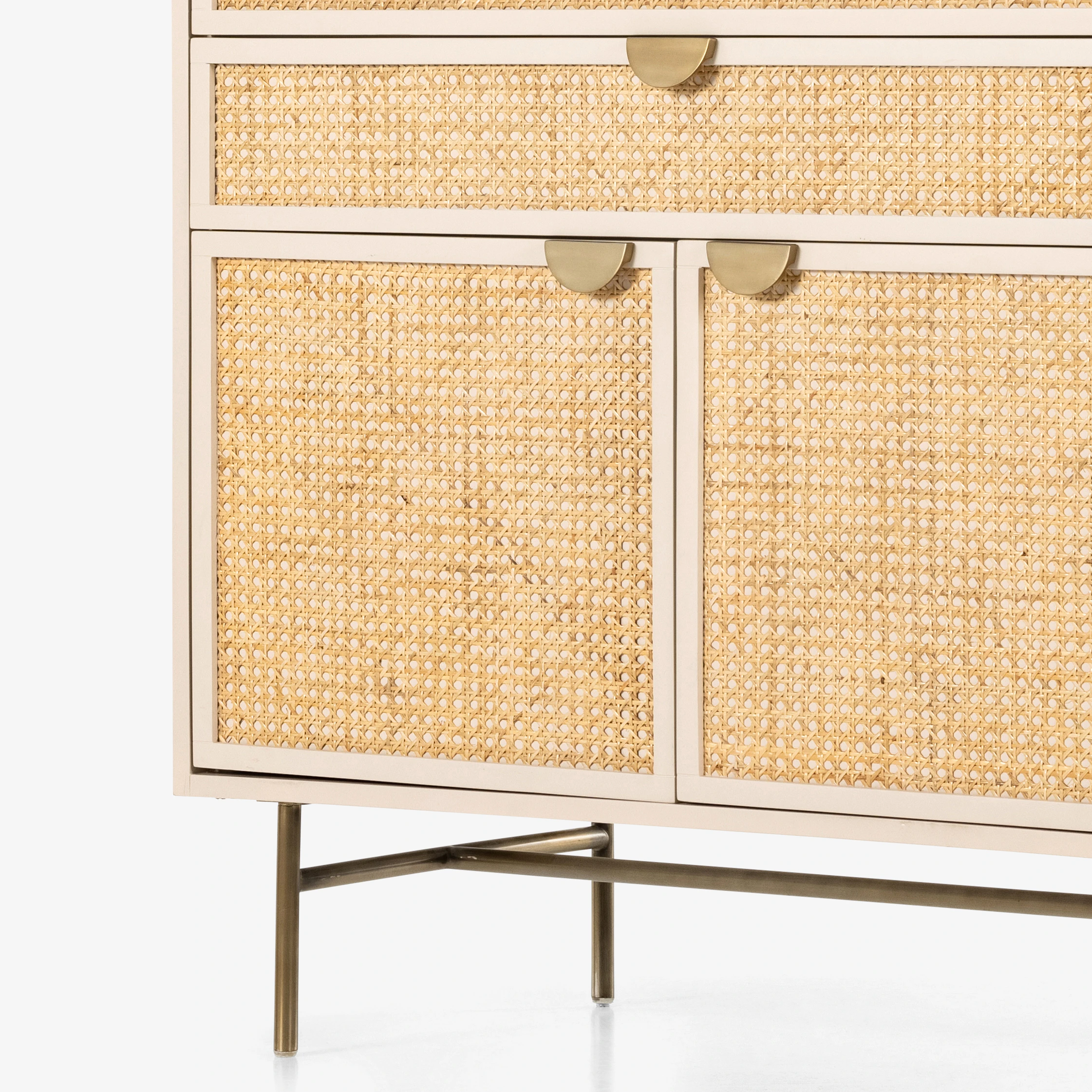 Sophia Chest Matte Alabaster