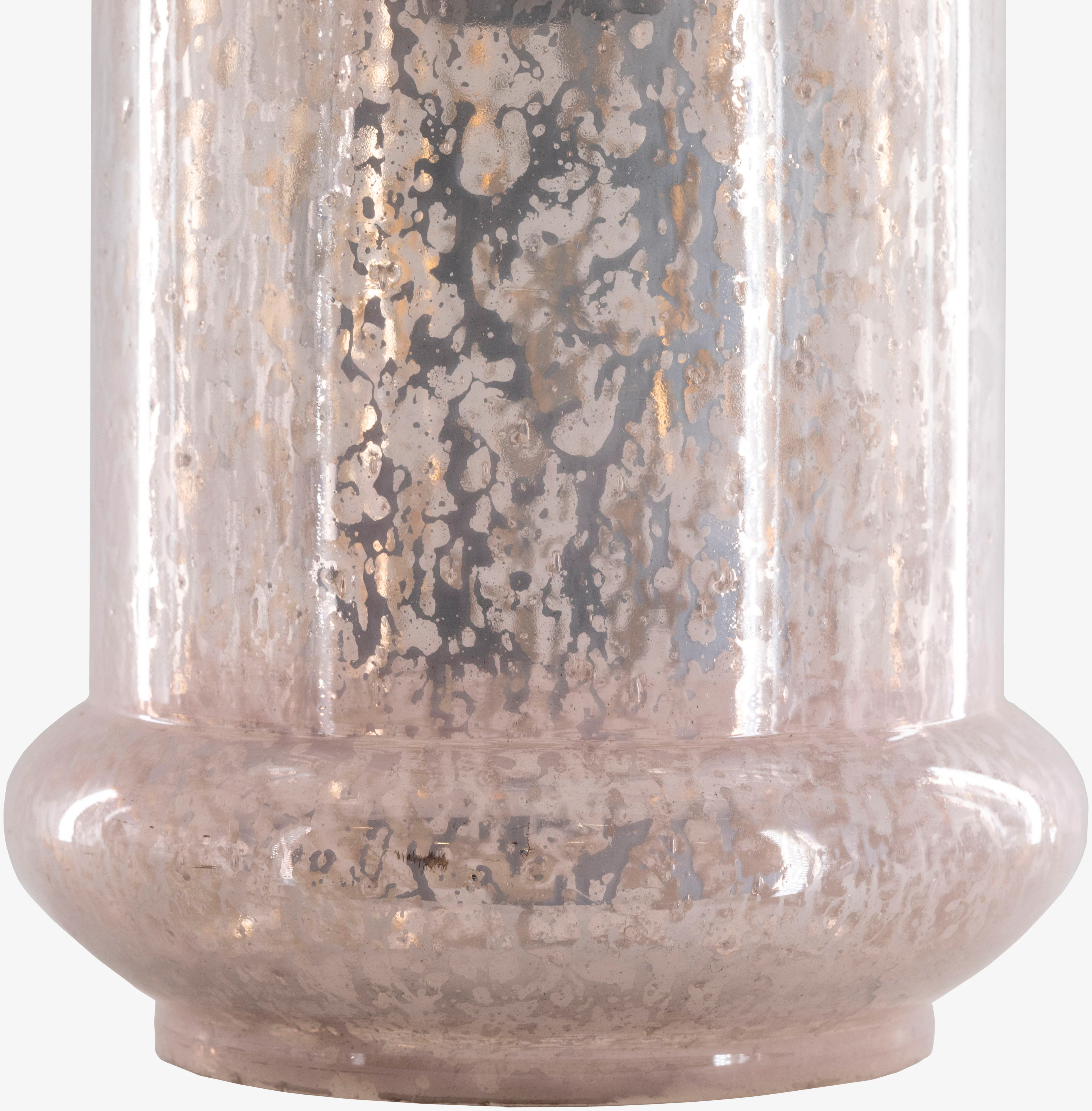 Vesta Pendant detail body