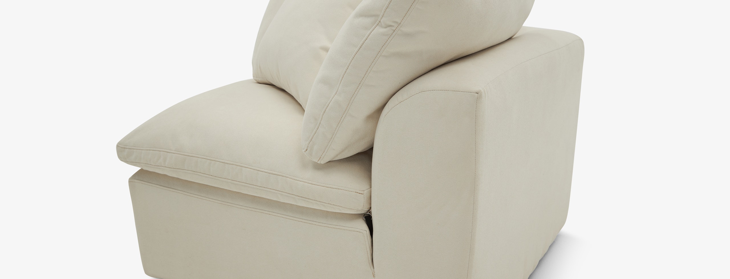 Bryant Petite Corner Chair Caspiar Ivory