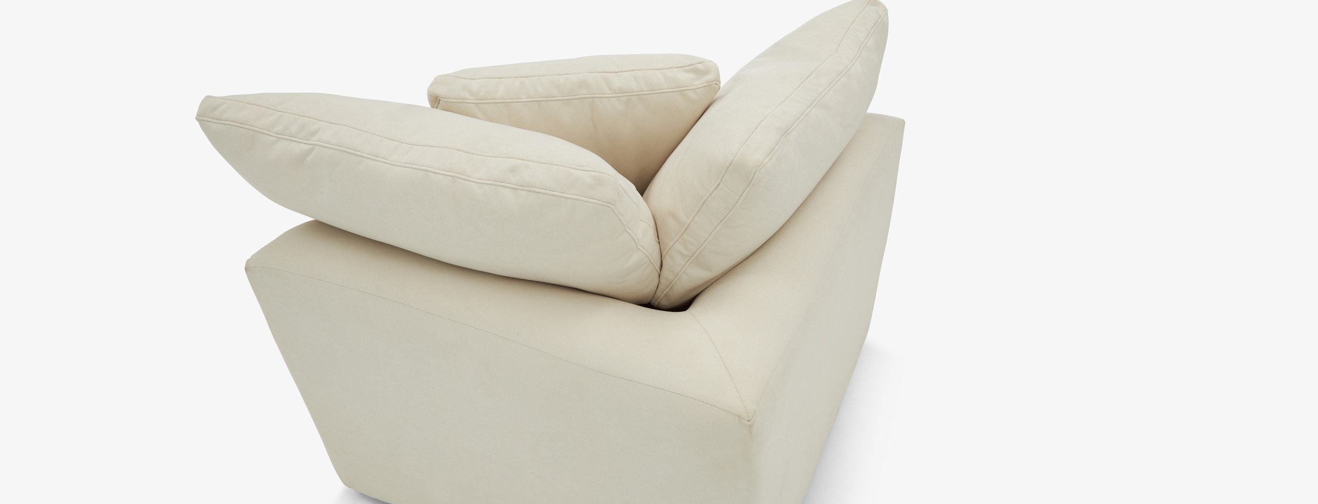 Bryant Petite Corner Chair Caspiar Ivory