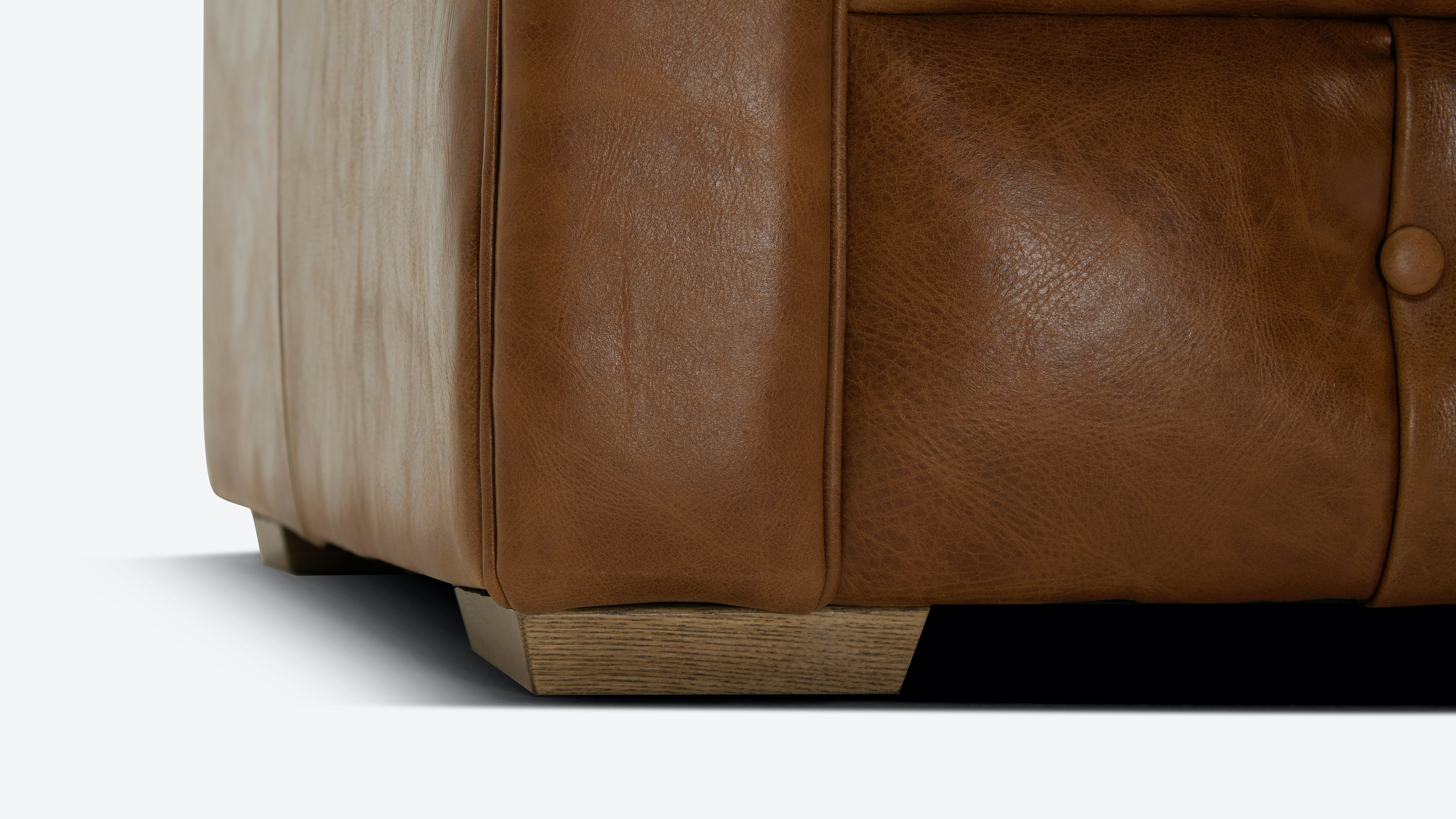 Clayton Sofa Vintage Camel