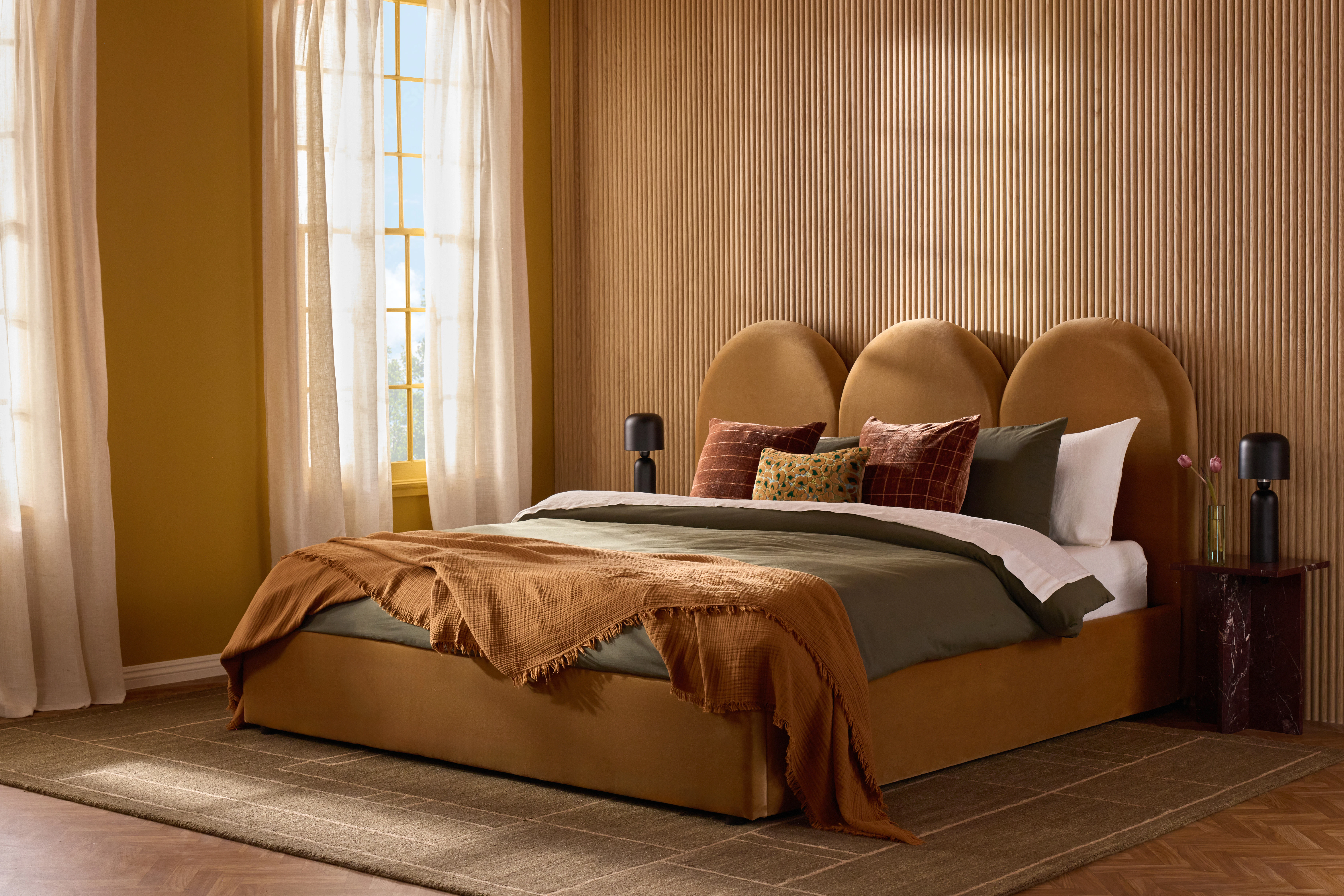 Cordelia Bed Banks Nutmeg