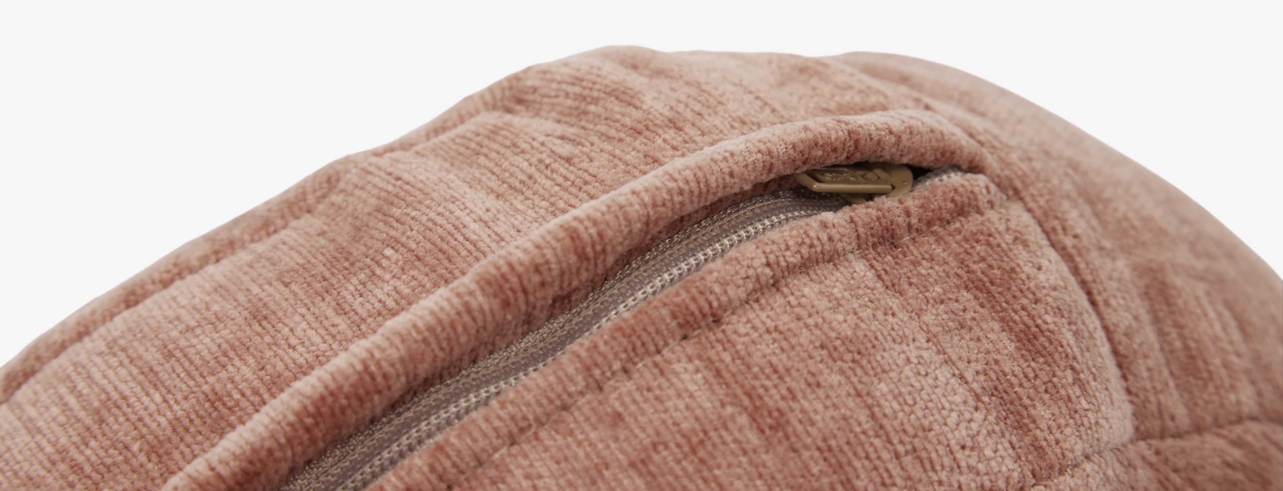 Decorative Round Pillows 16x16 (Set Crave Mocha