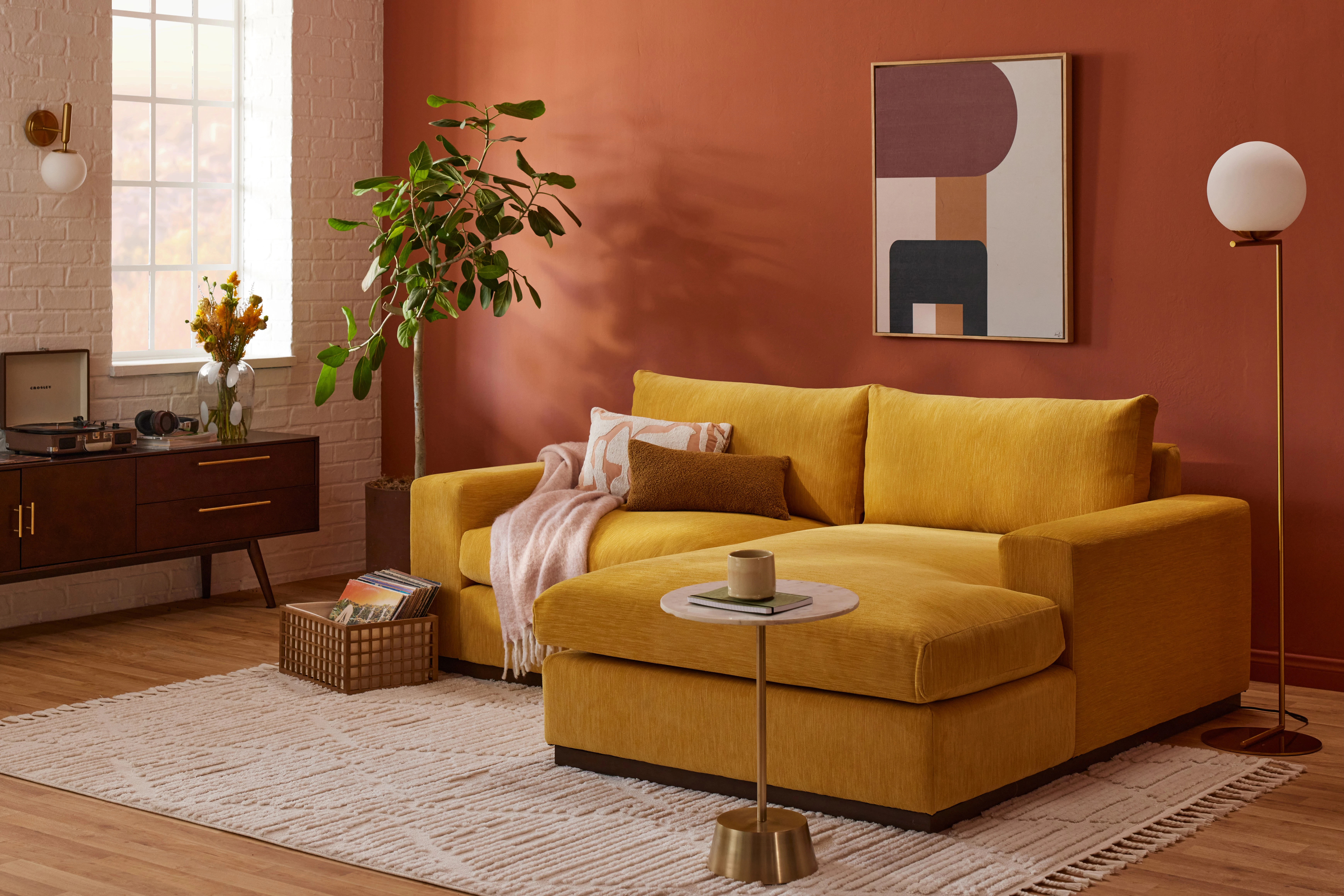 Holt Compact Sectional Bentley Daisies