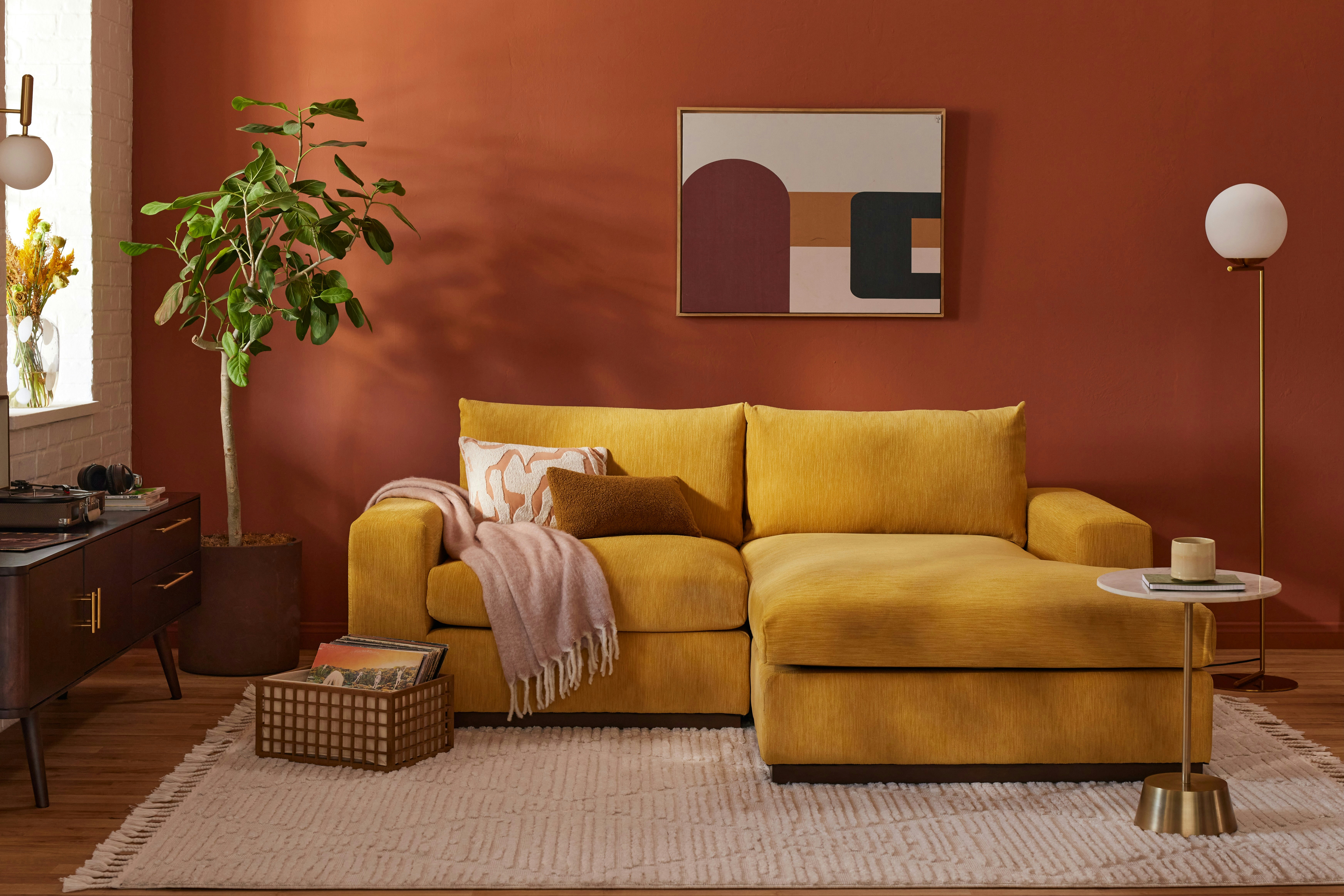 Holt Compact Sectional Bentley Daisies