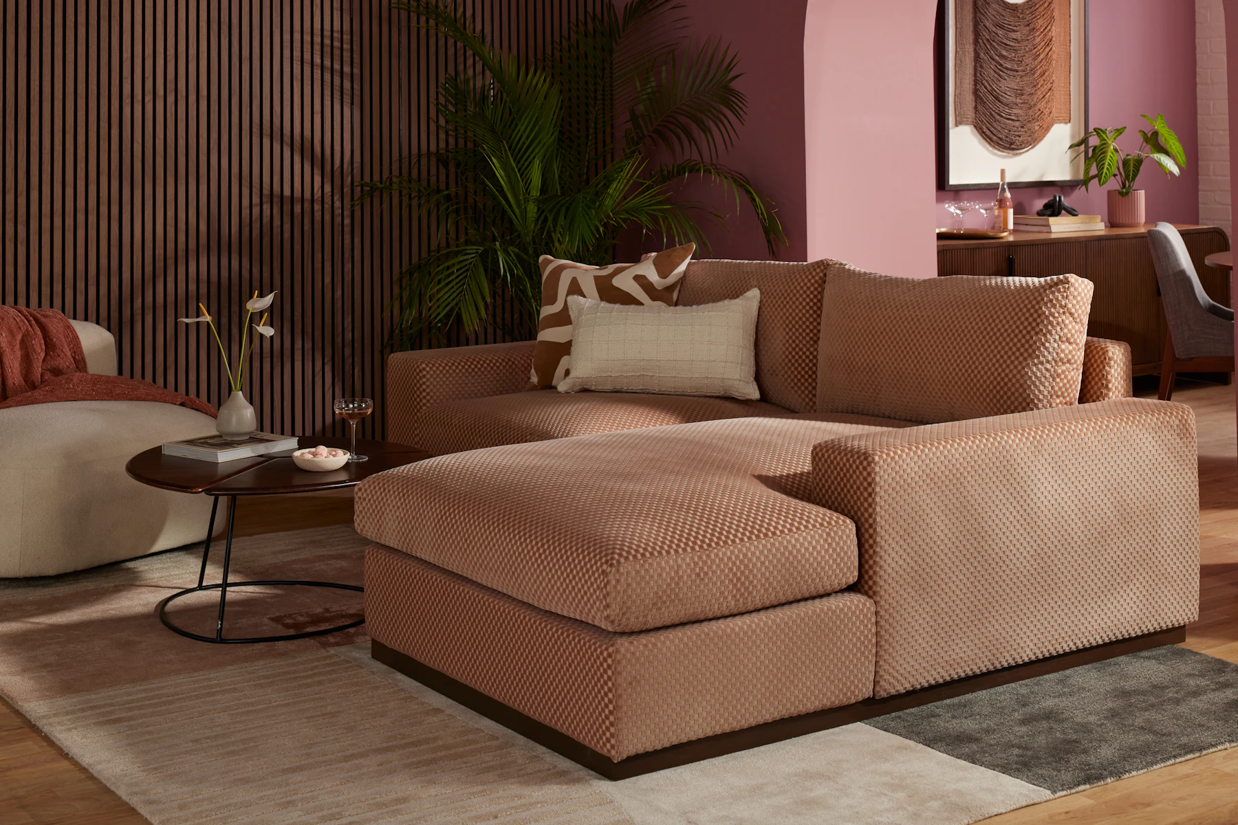Holt Modular Compact Sectional