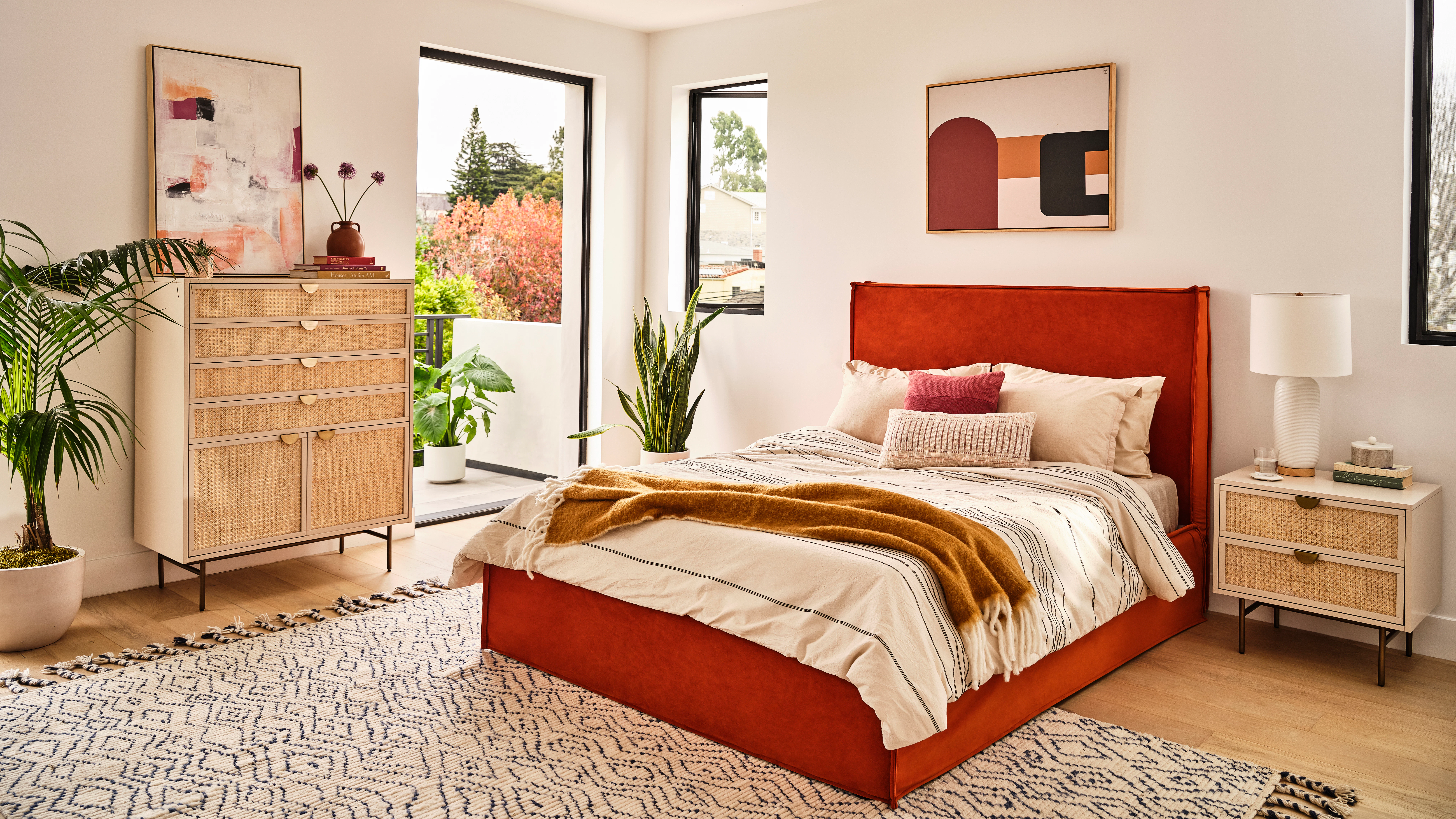Everett Slipcover Bed Royale Hacienda