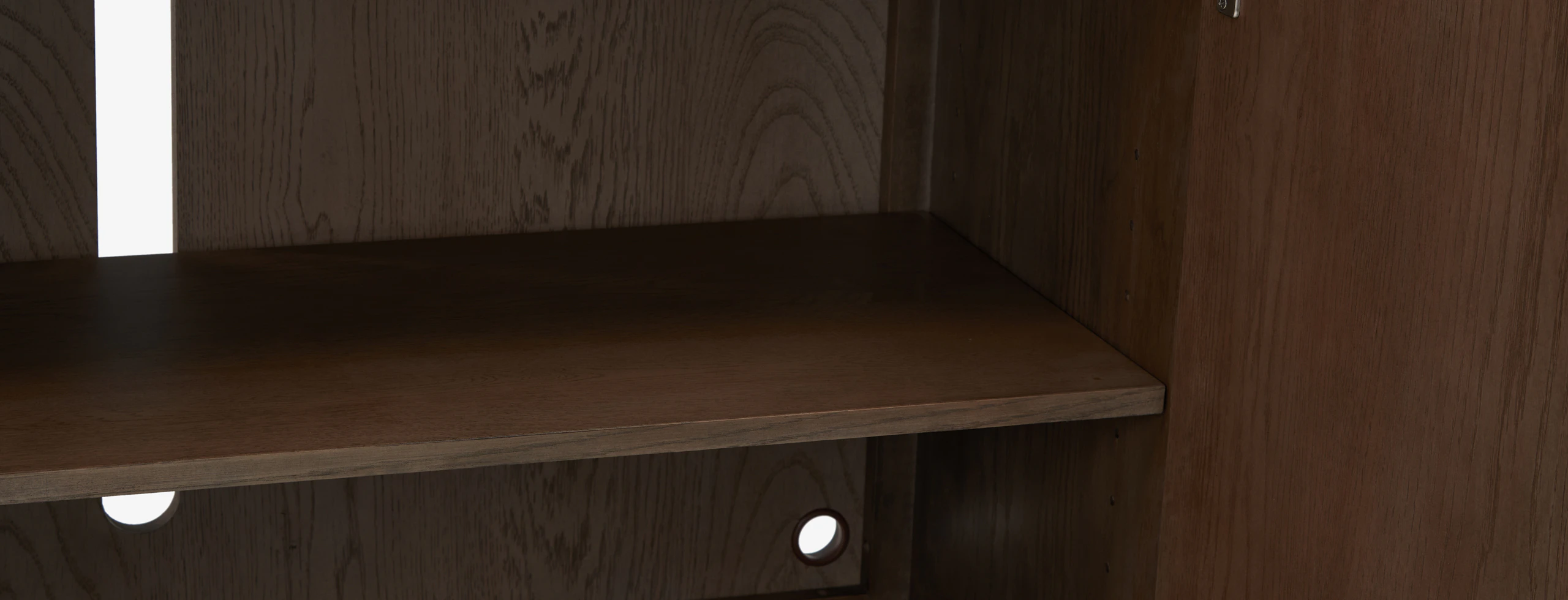 Harriet Chest