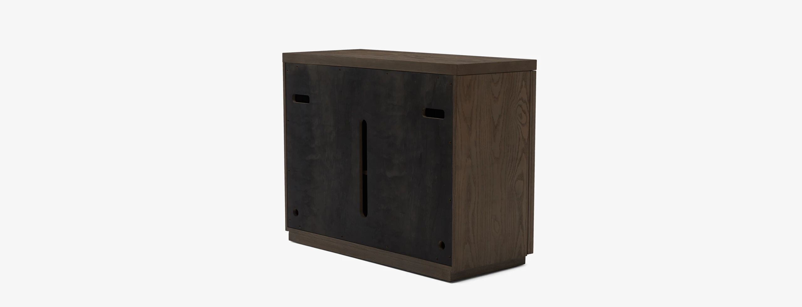 Harriet Chest