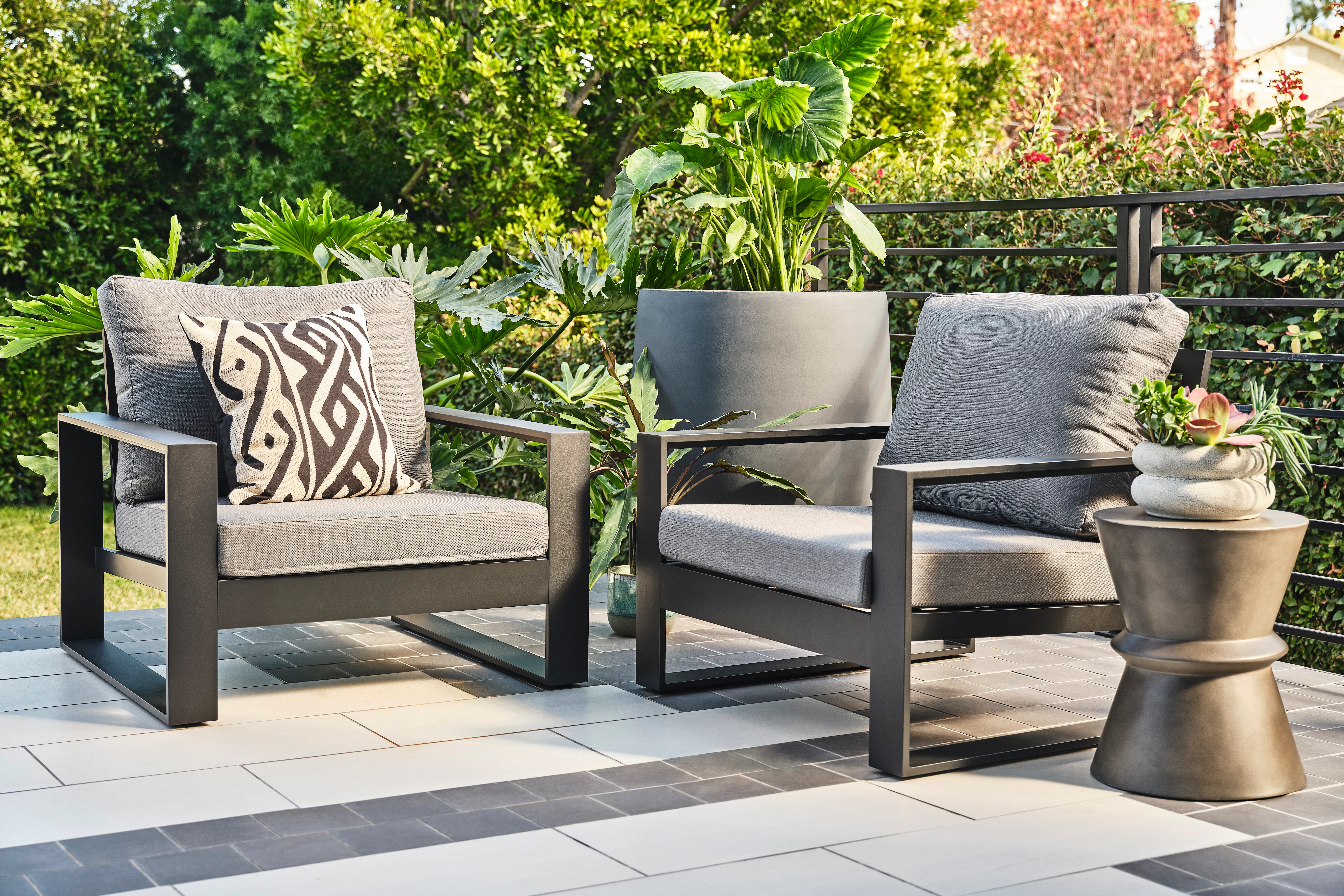 Soren Outdoor Sofa Set piece)