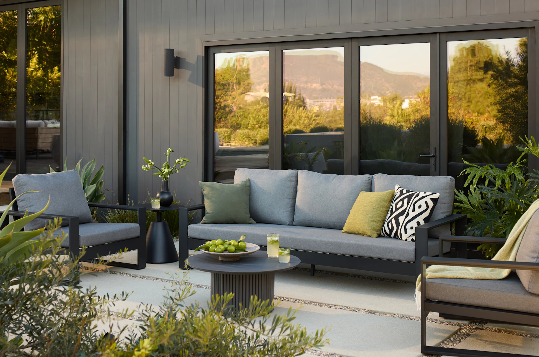 Soren Outdoor Sofa Set (3 Piece)