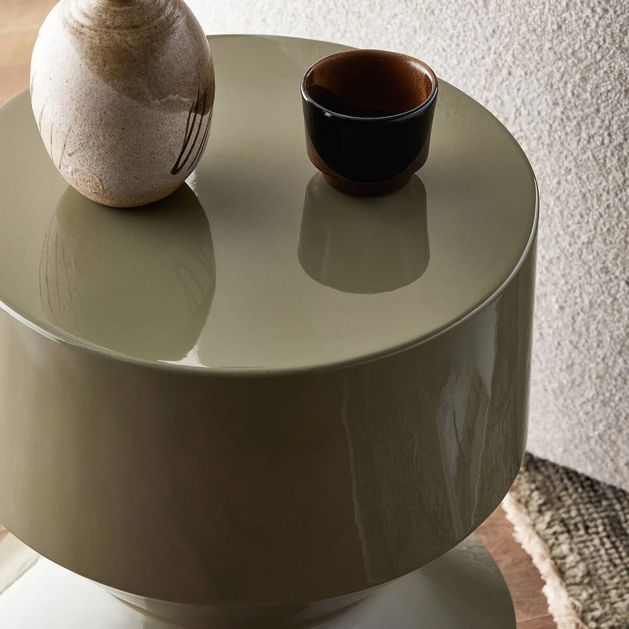 Ara End Table Moss
