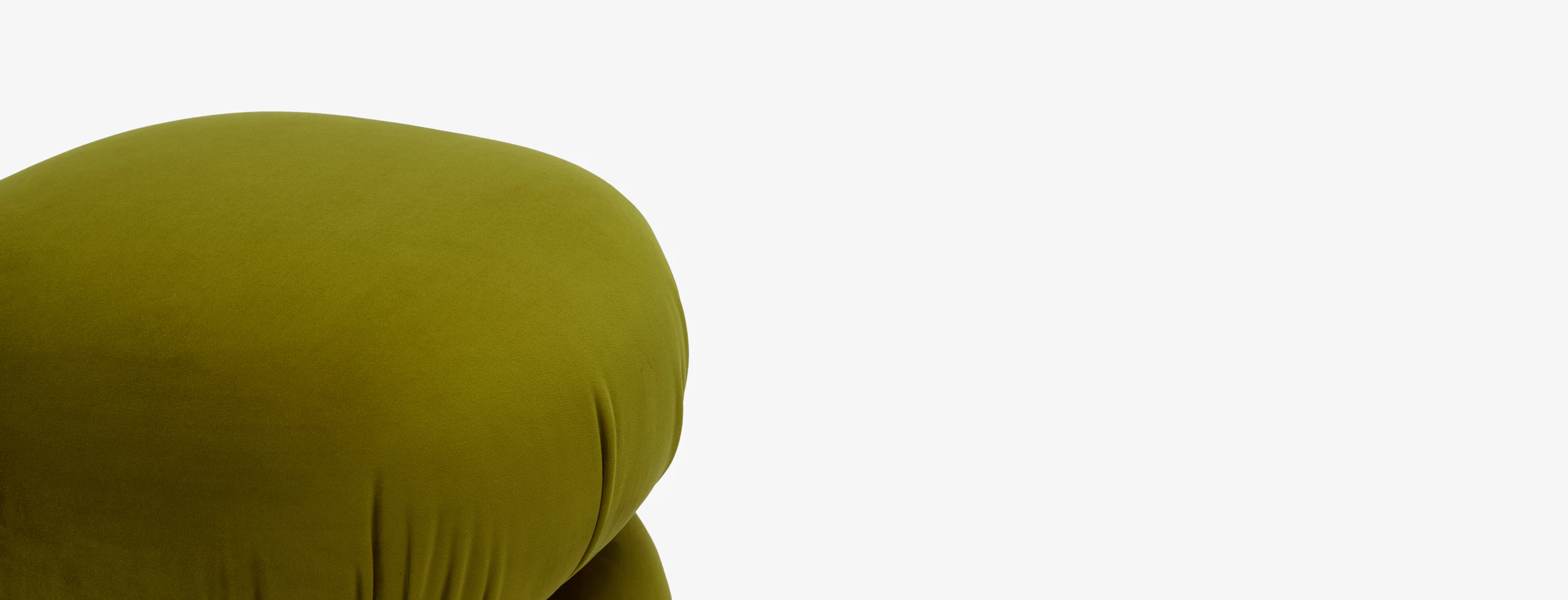 Azura Ottoman Rayale Apple